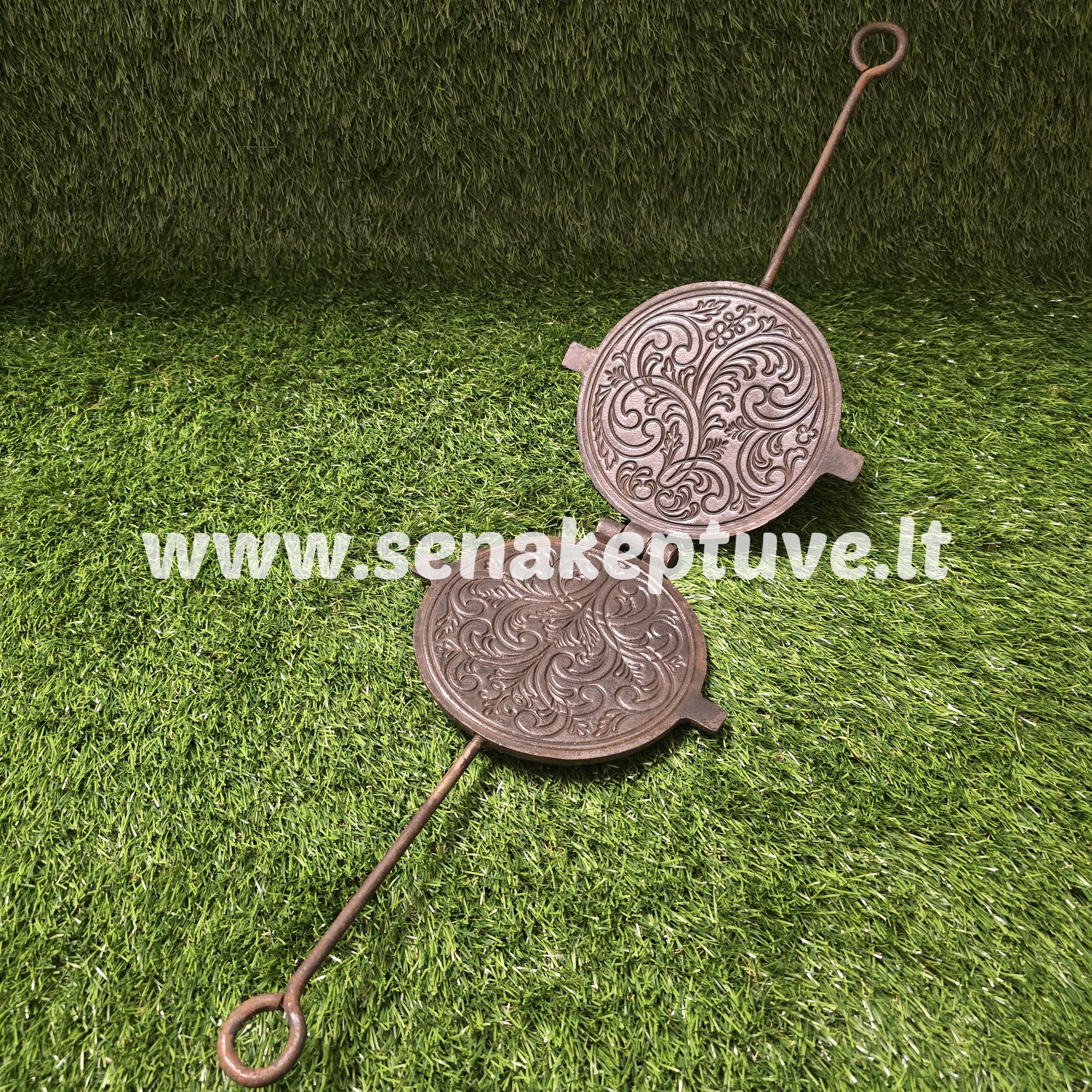 Senovinė ketaus plonų vaflių keptuvė