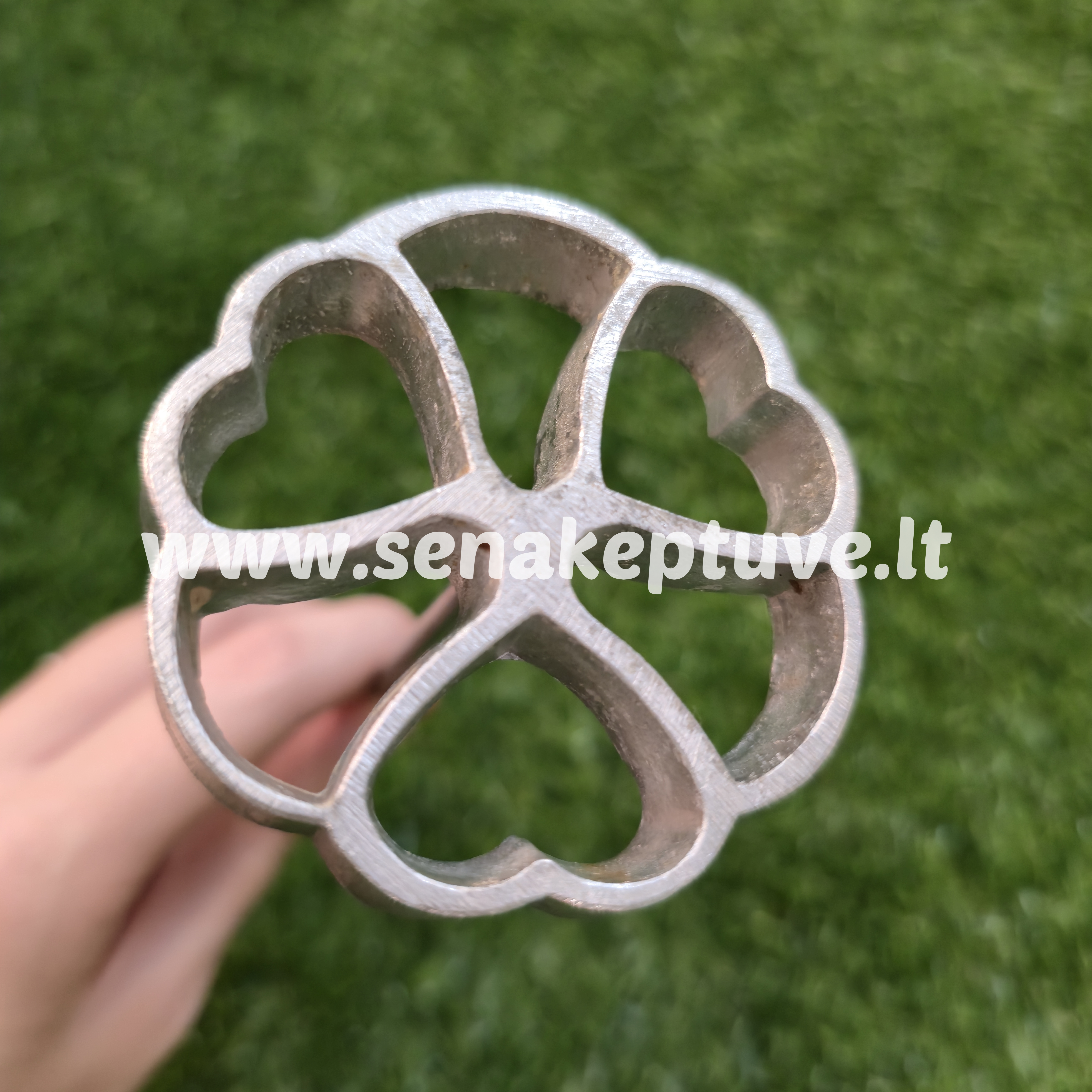 Senovinė žagarėlių formelė su koteliu