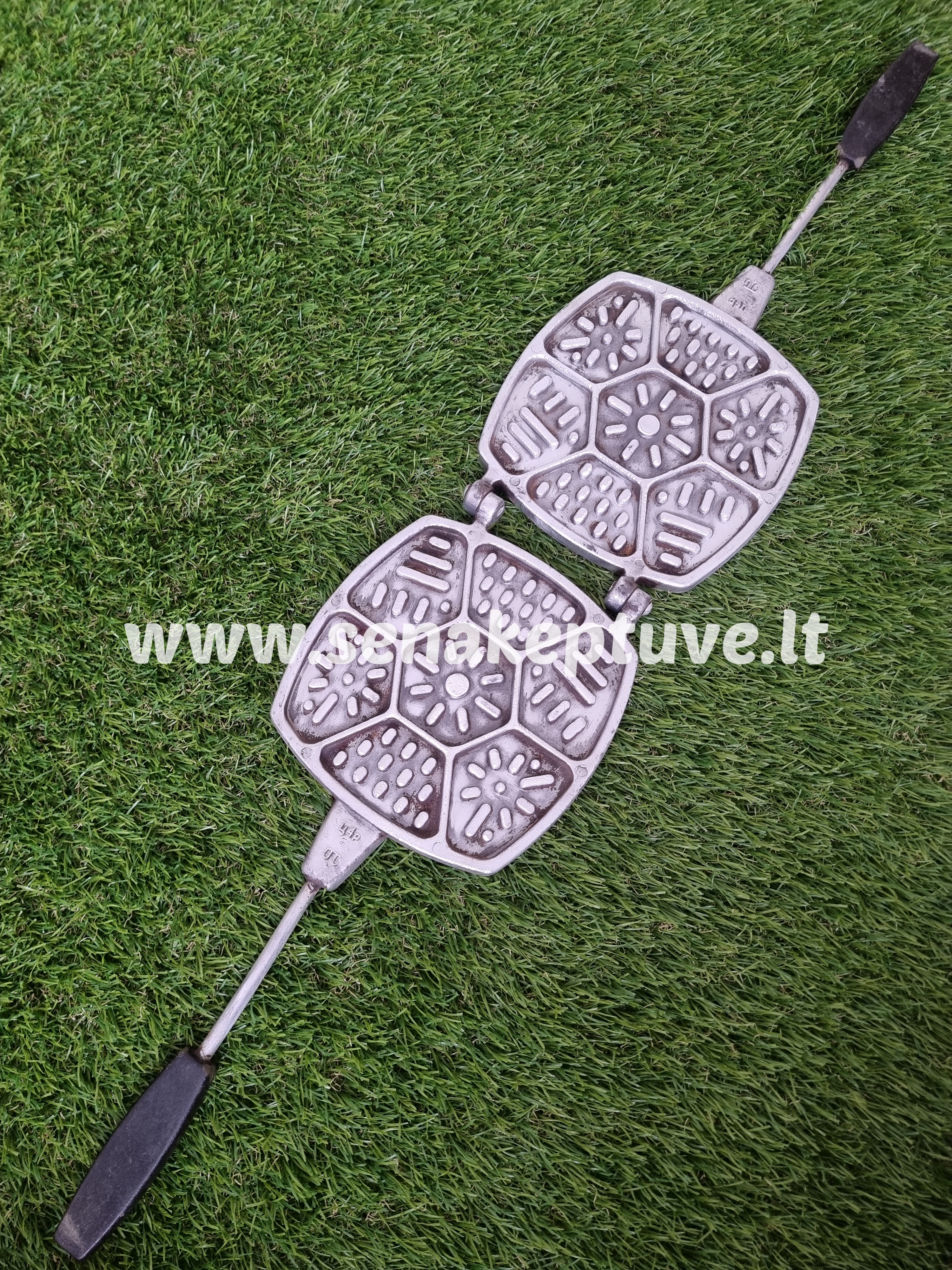 Senovinė blynų keptuvė