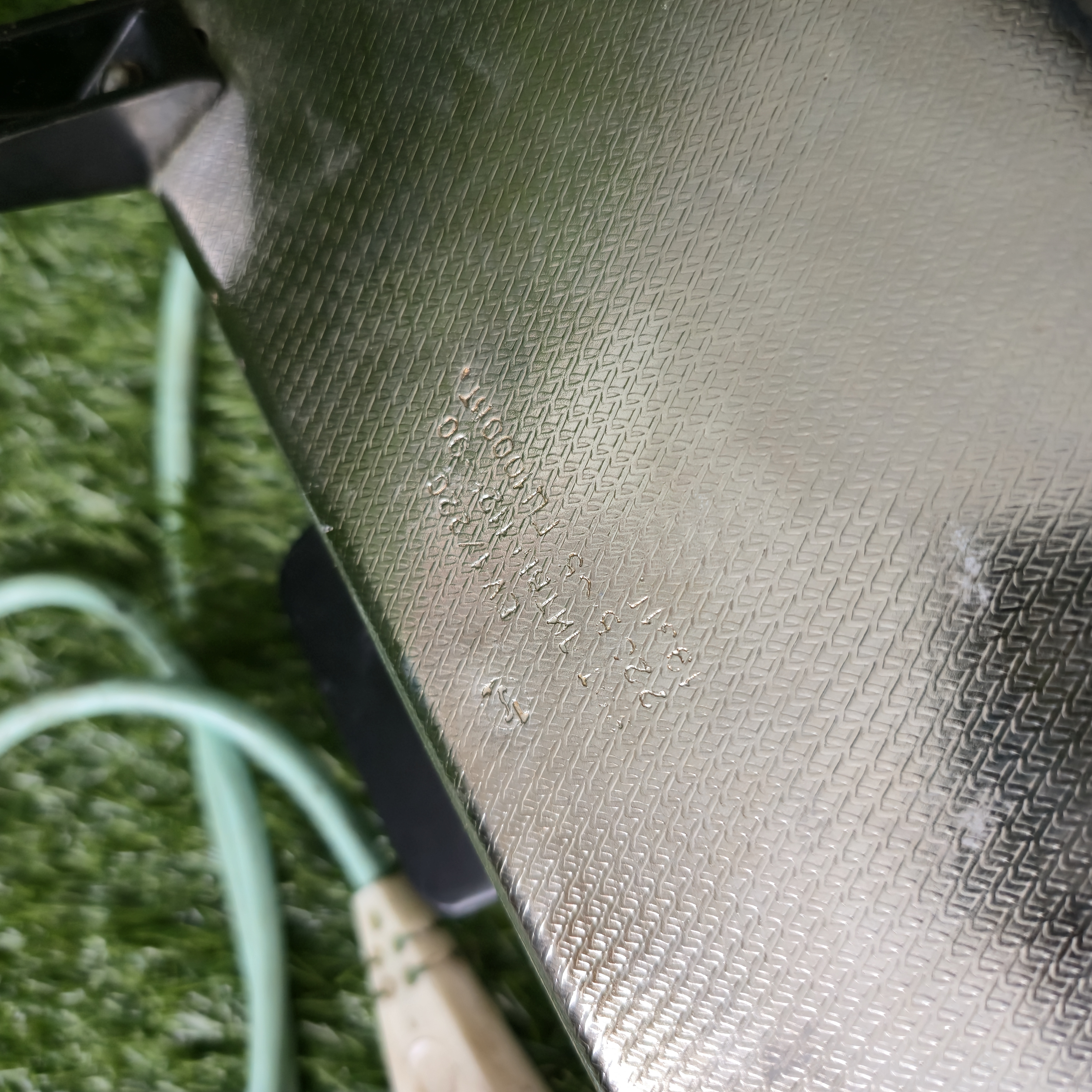 Senovinė elektrinė vaflinė su laidu