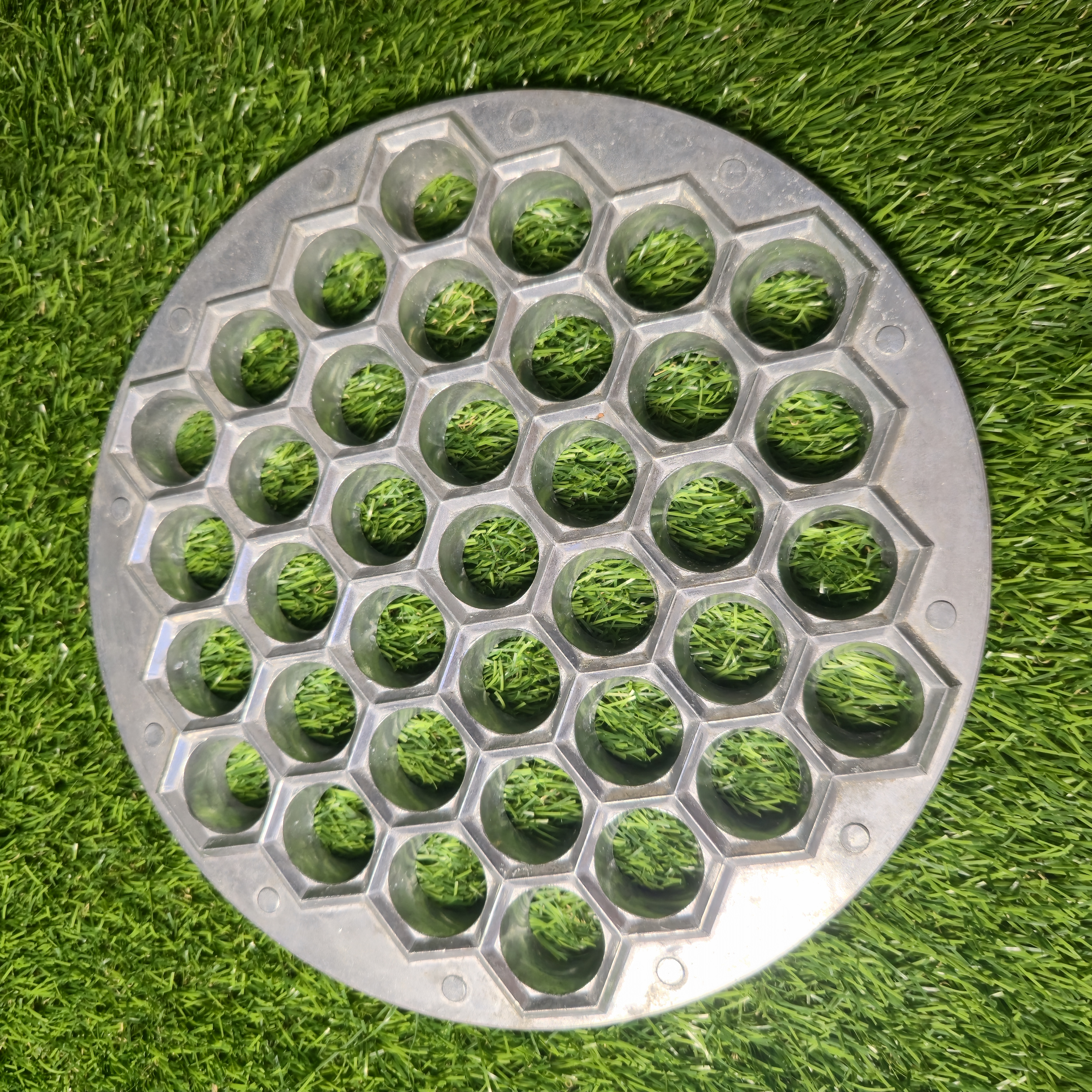 Senovinė koldūnų kepimo forma