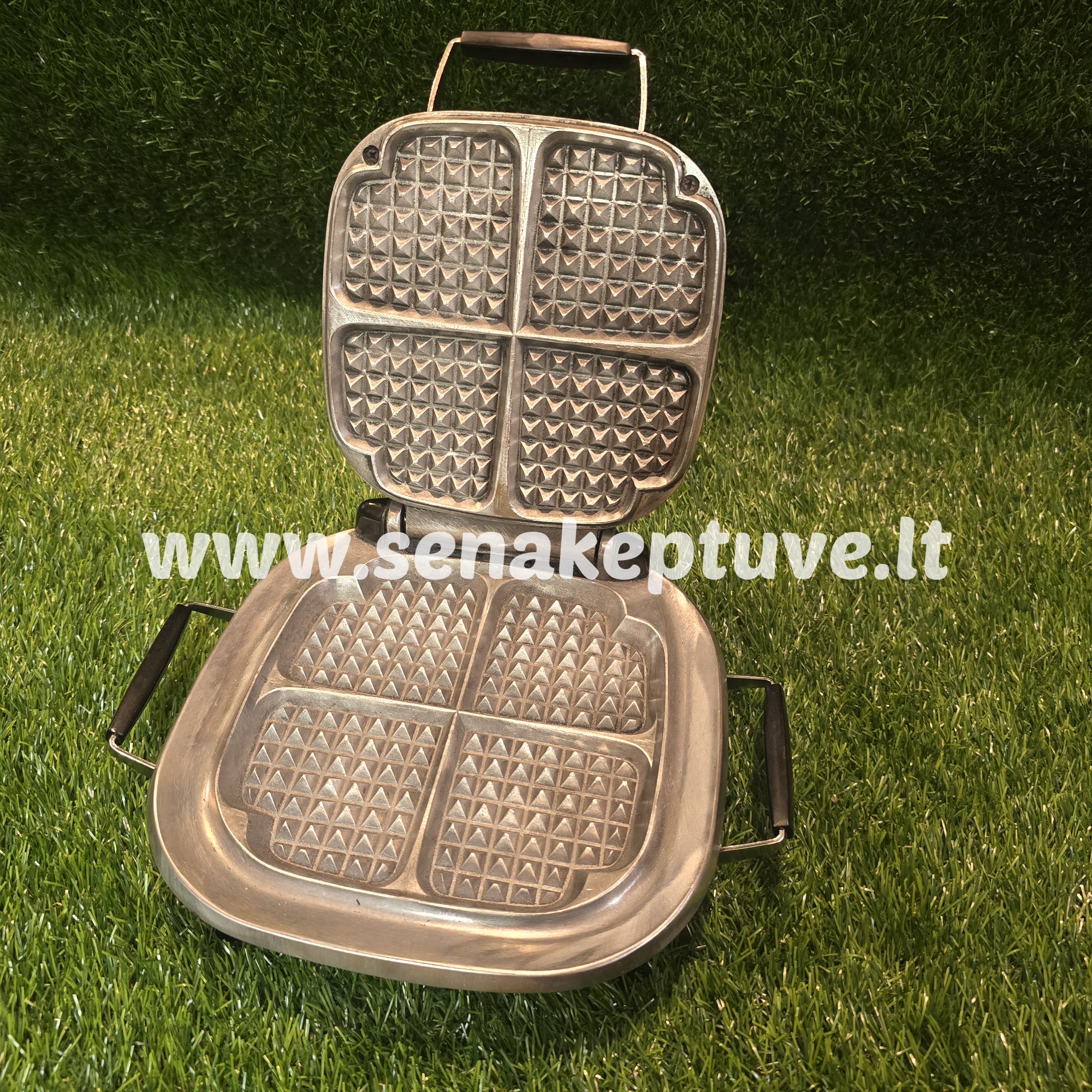 Senovinė elektrinė čirvinių blynų keptuvė Husqvarna su laidu (klijuota 1 kojytė)