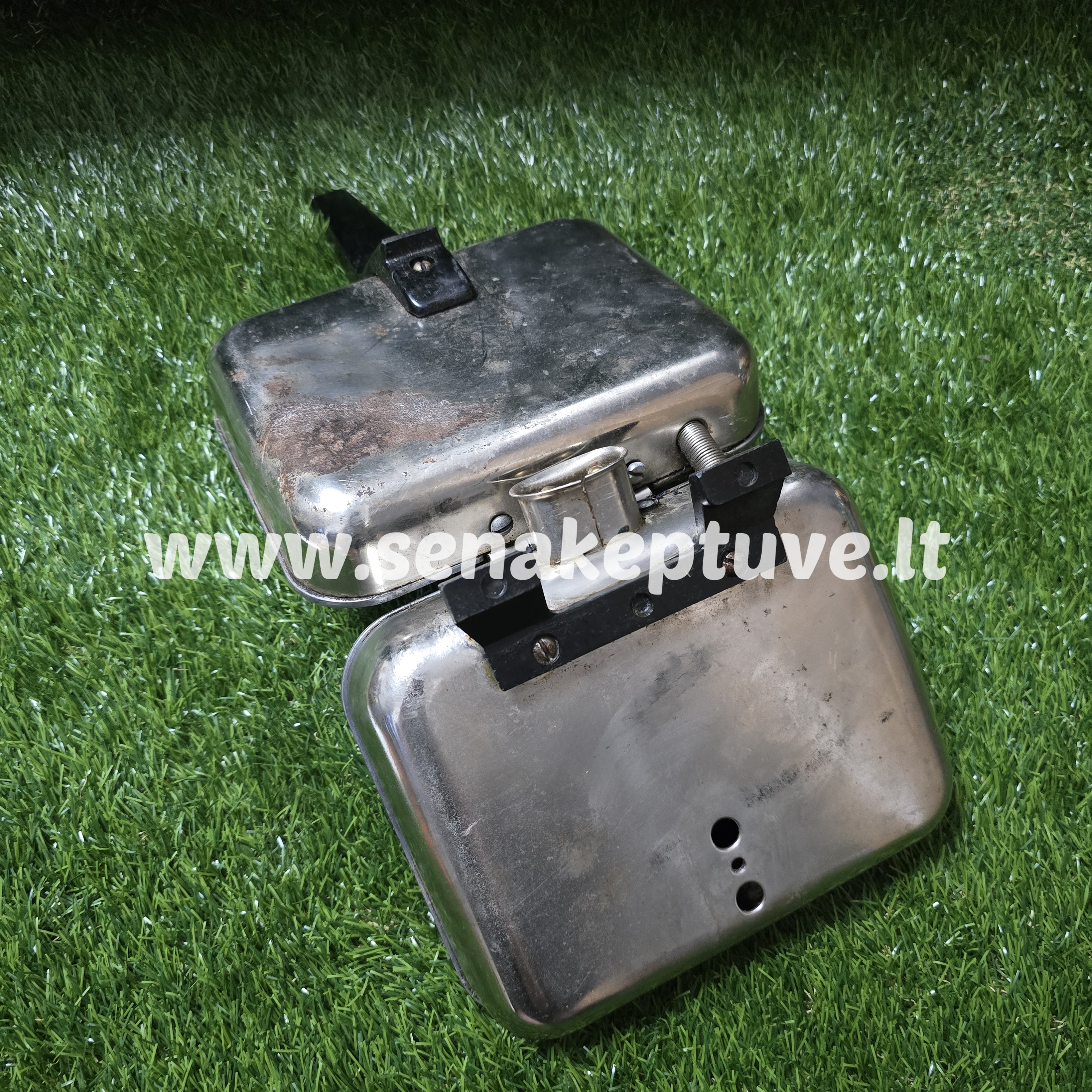 Senovinė elektrinė vaflinė su laidu (nėra apatinės rankenos)