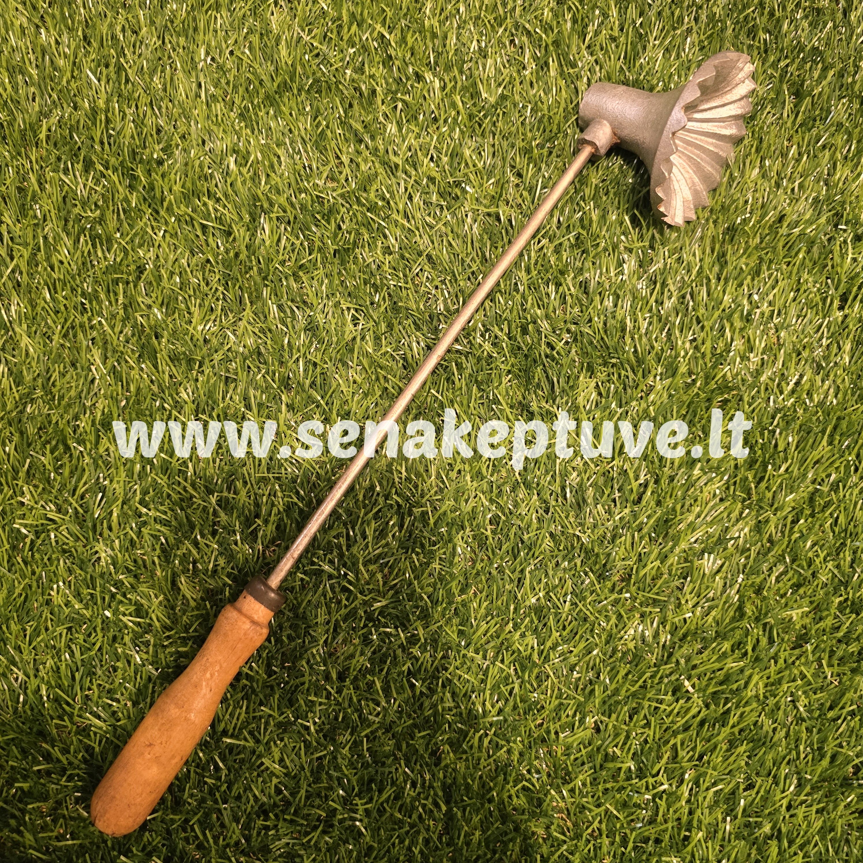 Senovinė žagarėlių formelė su koteliu