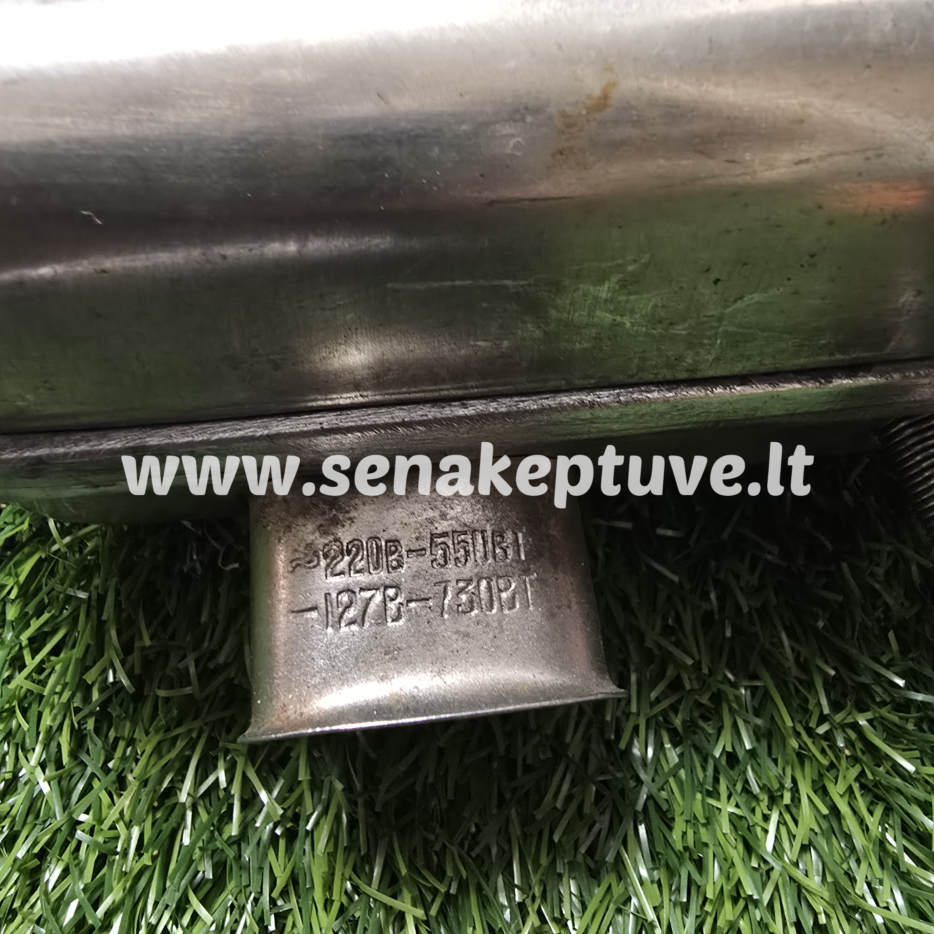 Senovinė elektrinė vaflinė su laidu