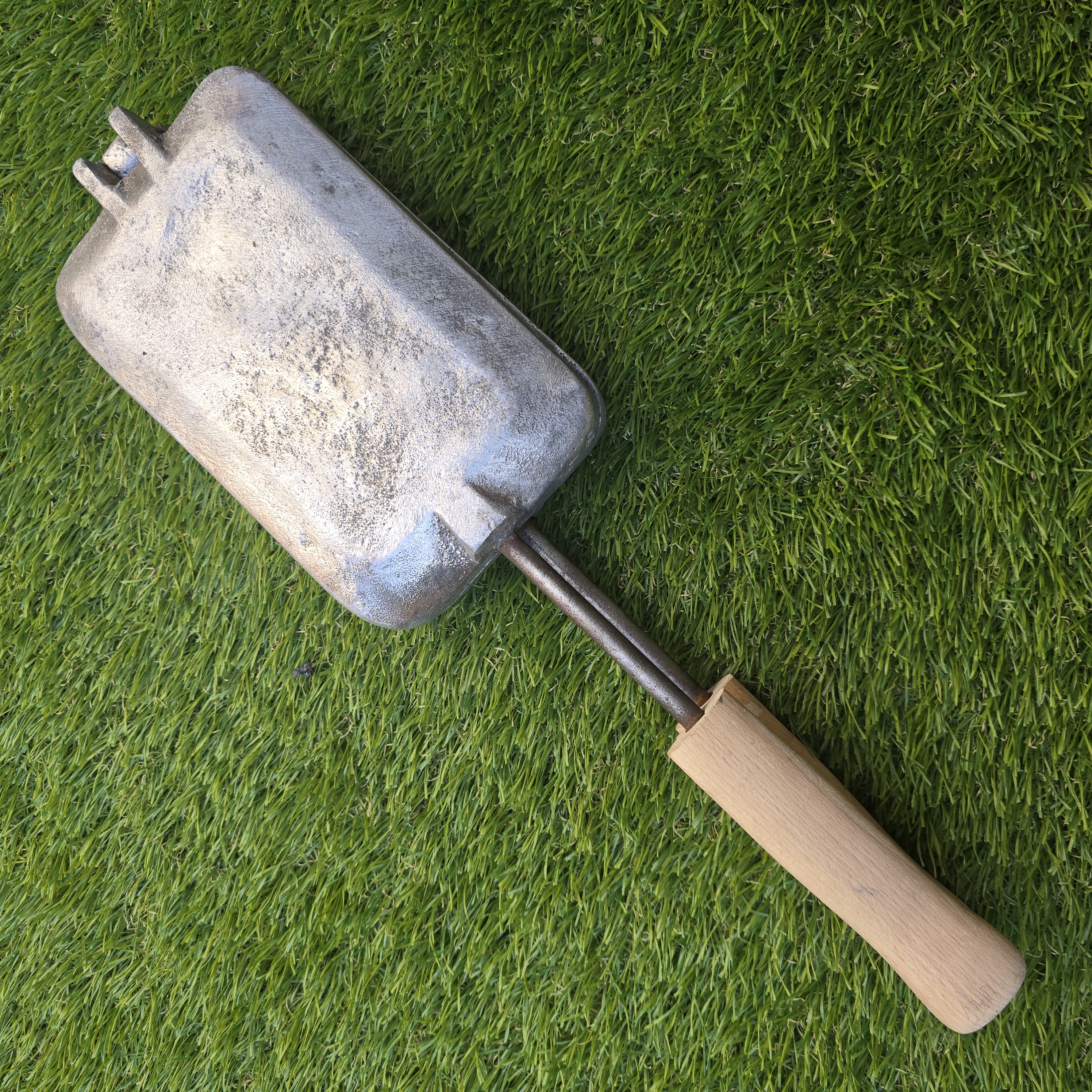 Senovinė grybukų keptuvė