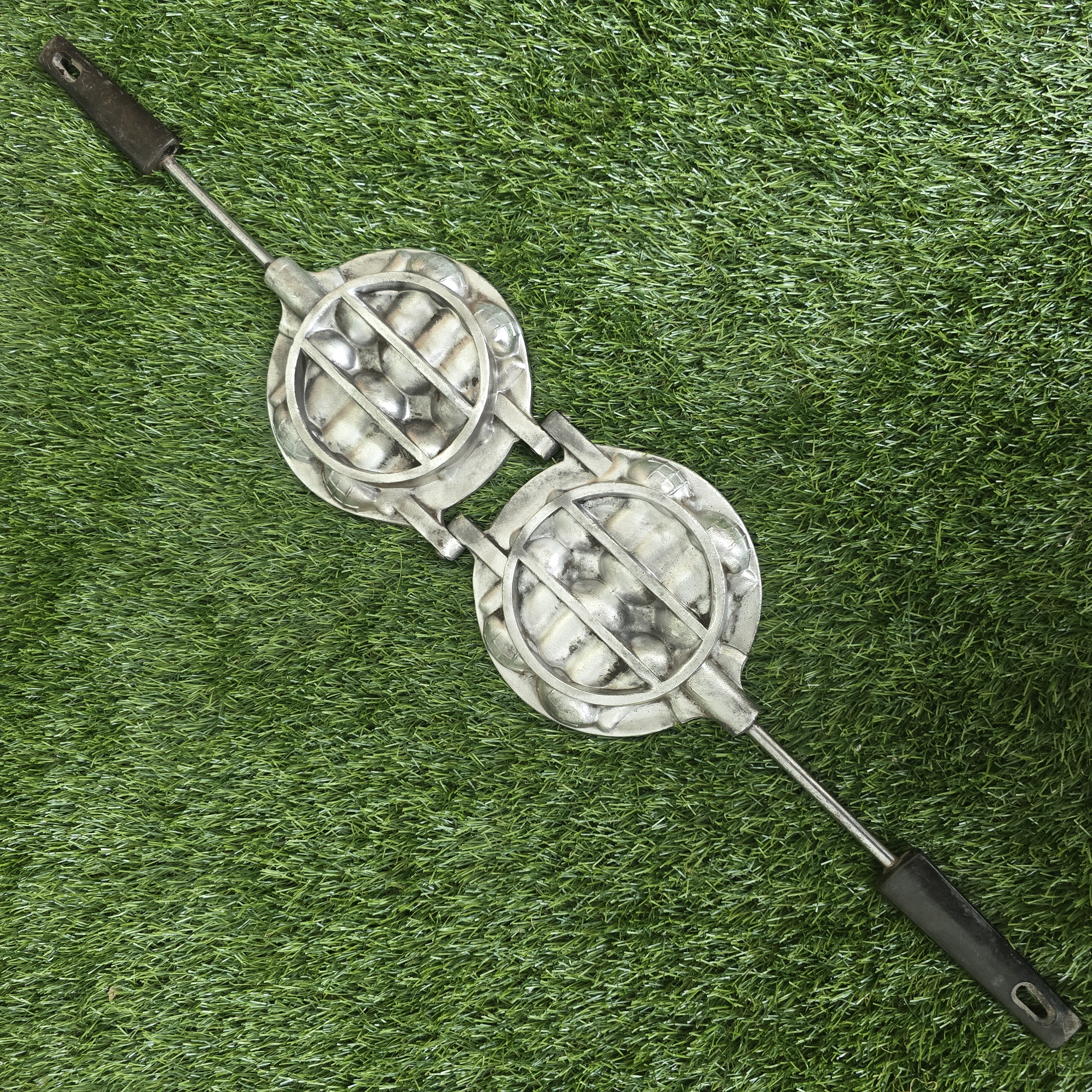 Senovinė grybukų keptuvė