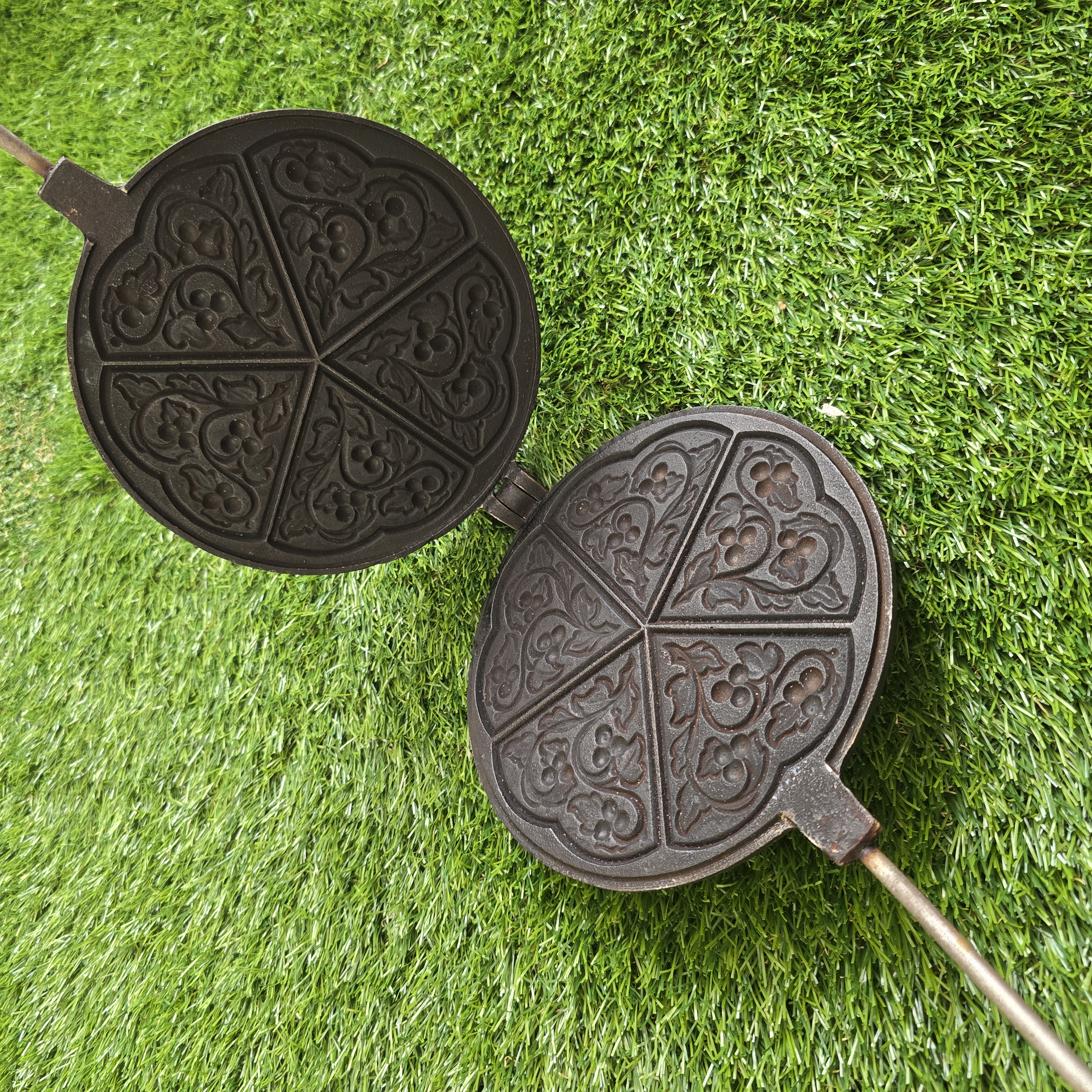 Ketaus plonų vaflių keptuvė Husqvarna