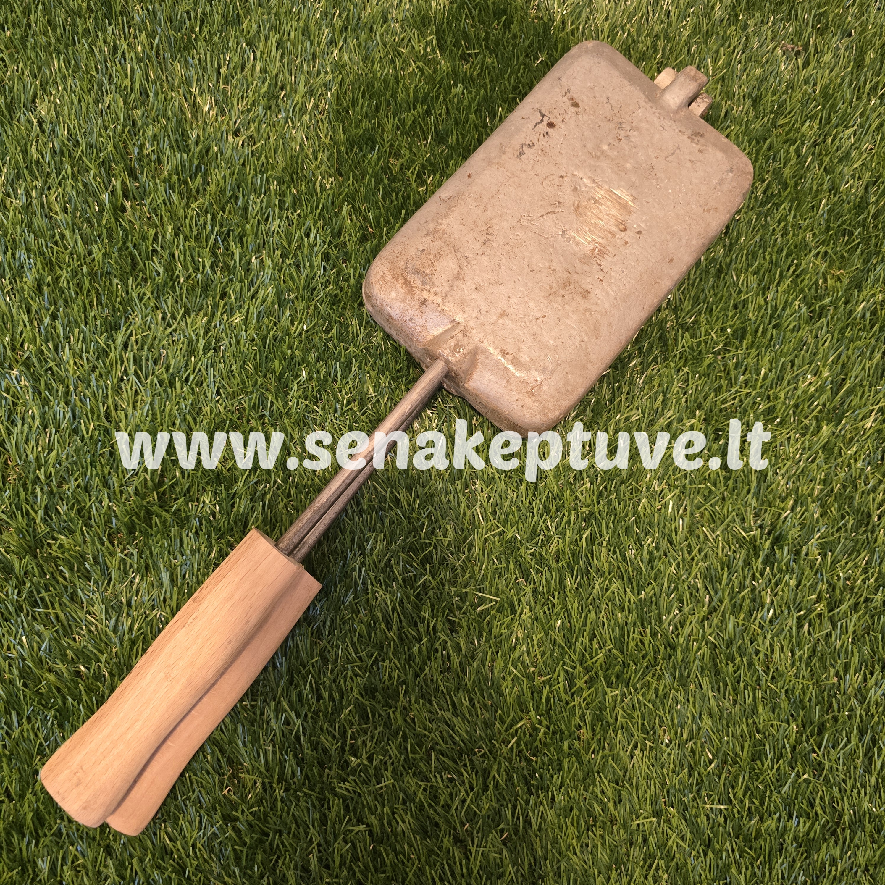 Senovinė grybukų keptuvė