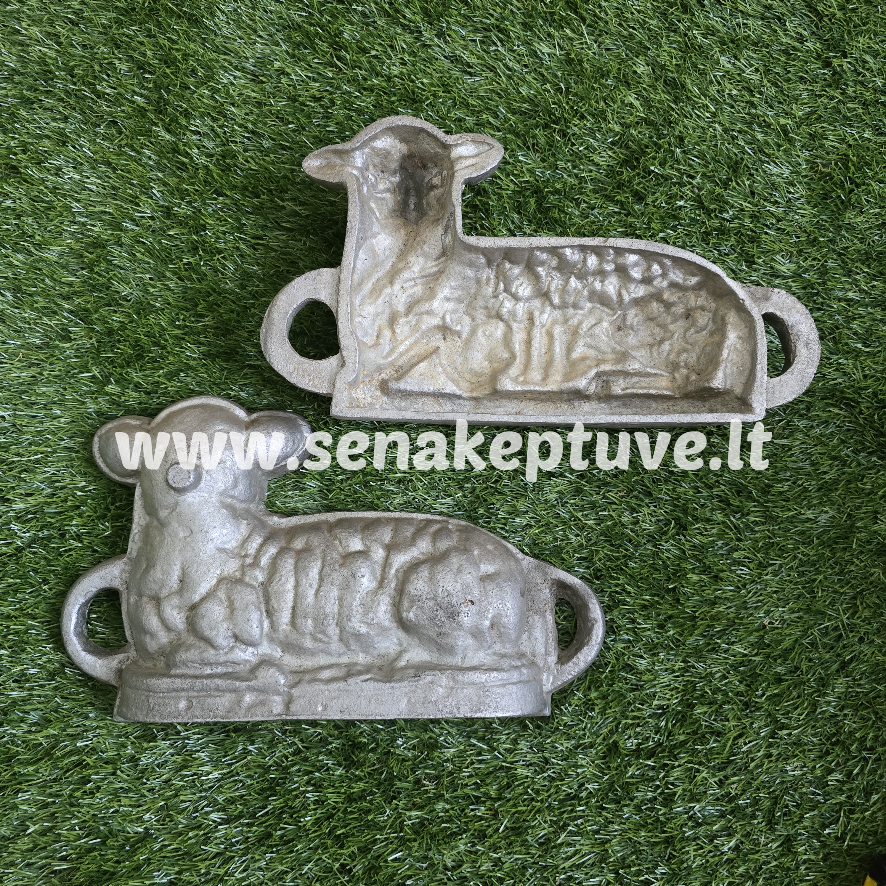 Senovinė avinėlio kepimo forma