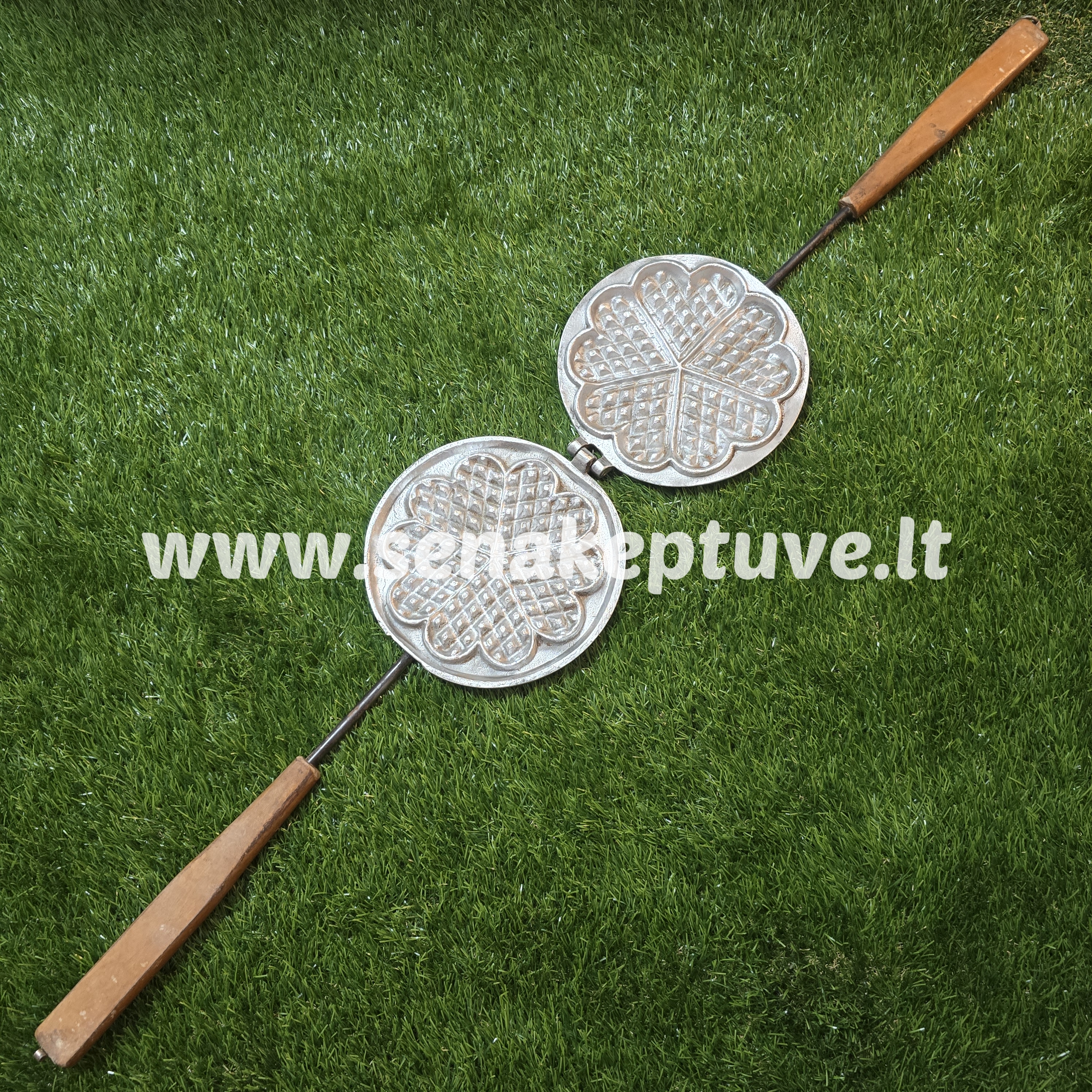 Senovinė blynų keptuvė