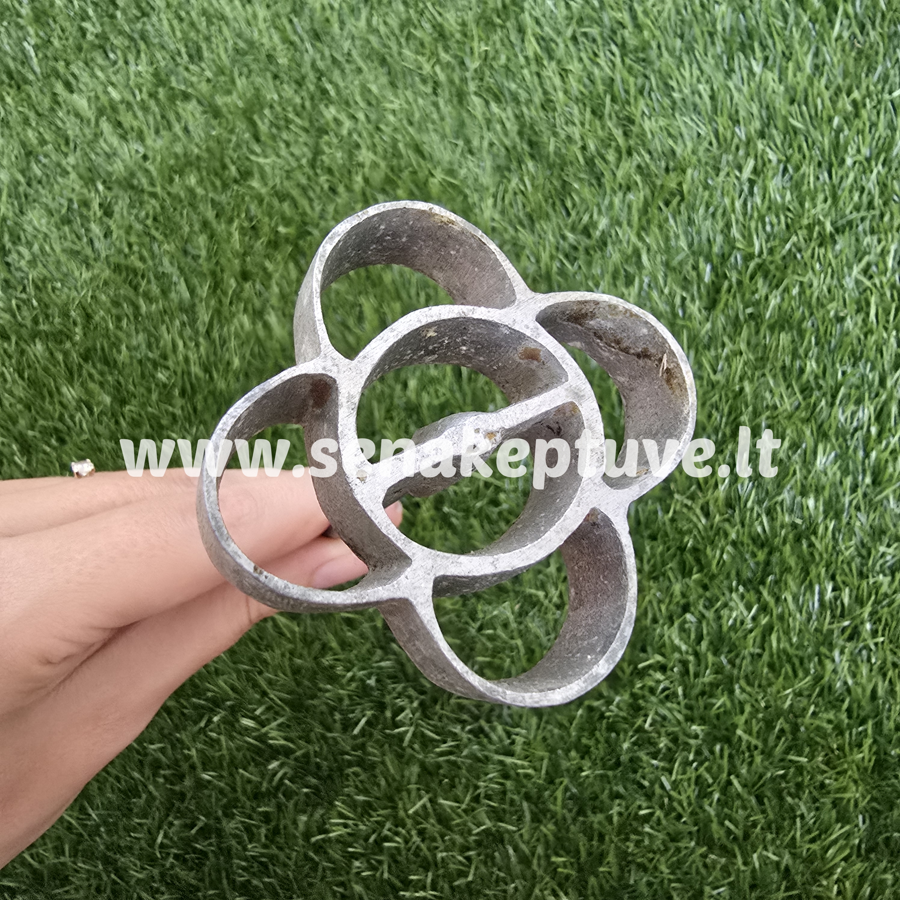 Senovinė žagarėlių formelė su koteliu