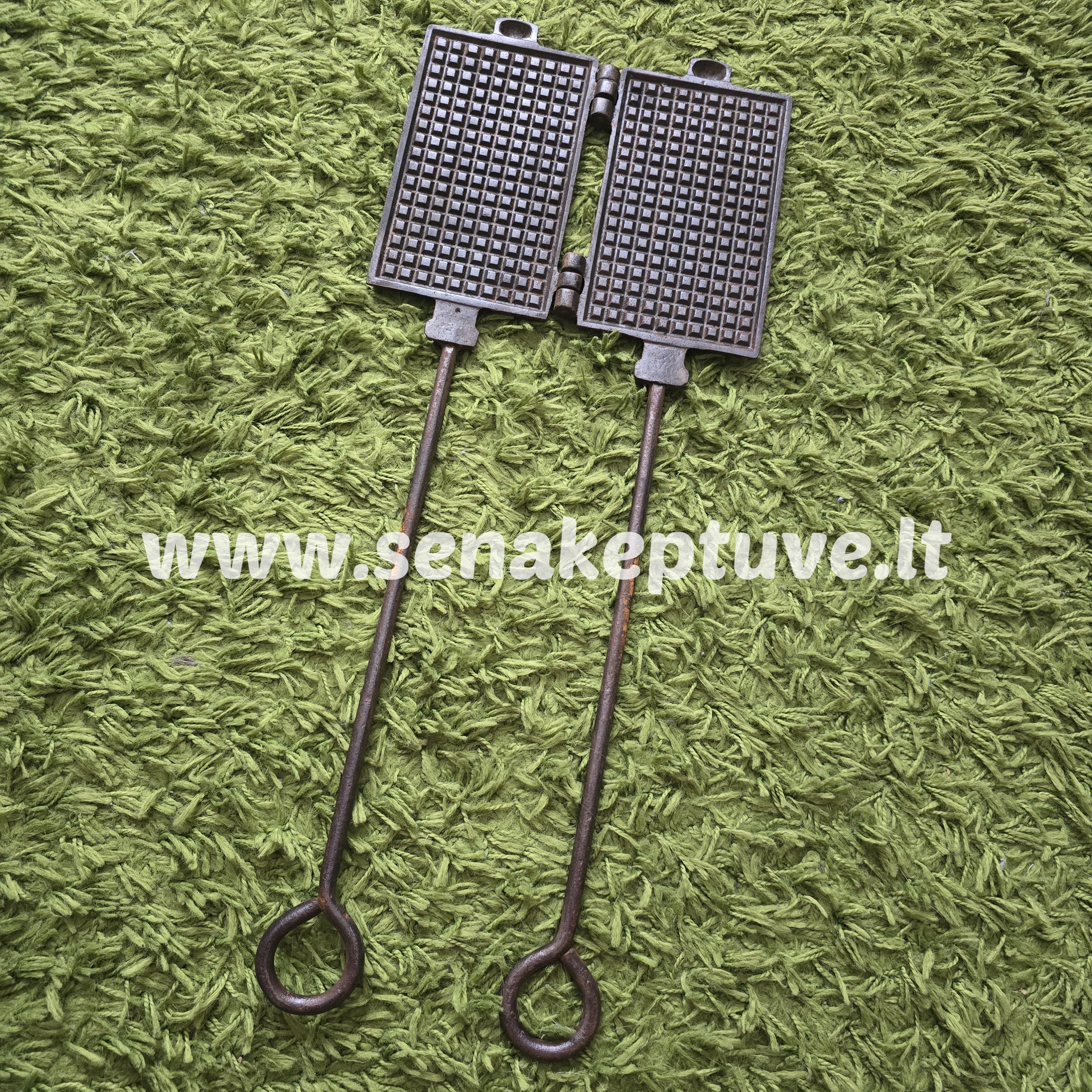 Senovinė ketaus keptuvė