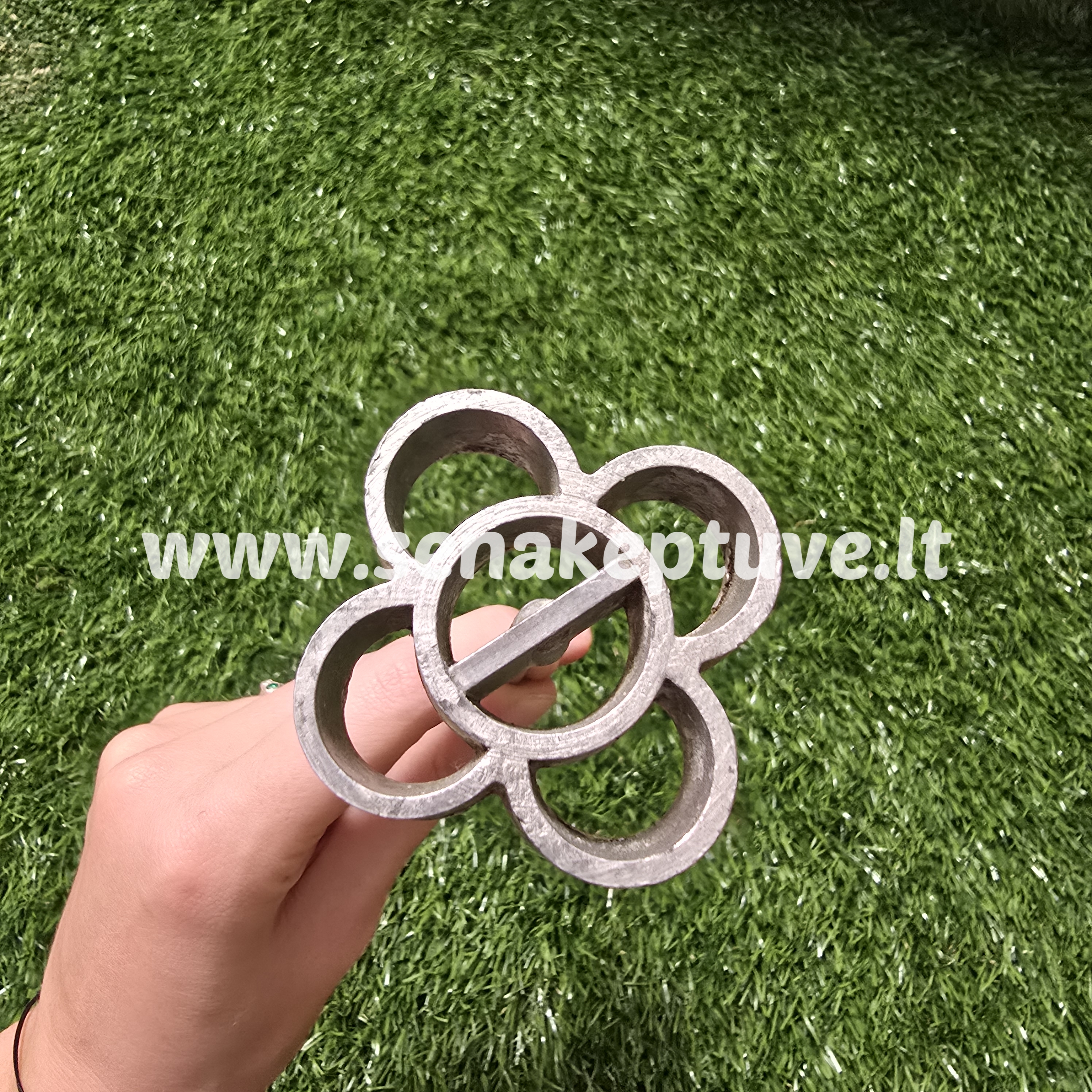 Senovinė žagarėlių formelė su koteliu