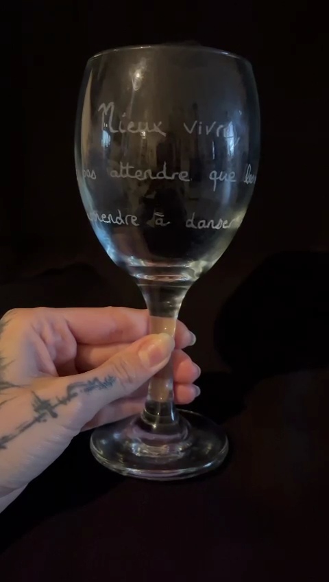 Verre à vin message gravé 