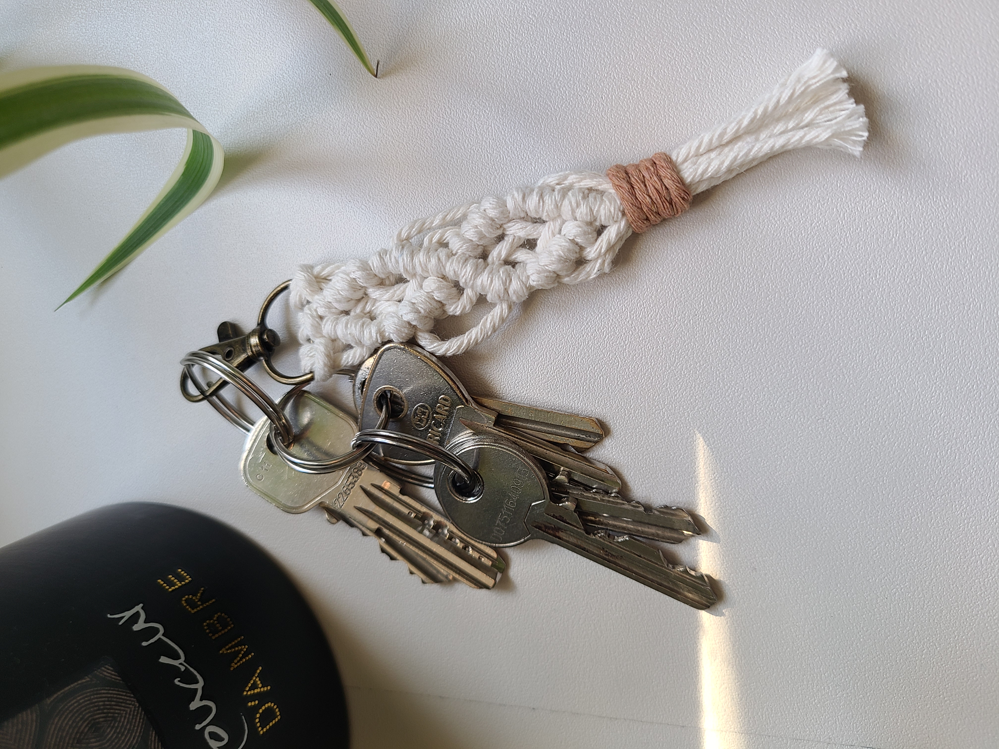 Porte-clefs Losange en macramé