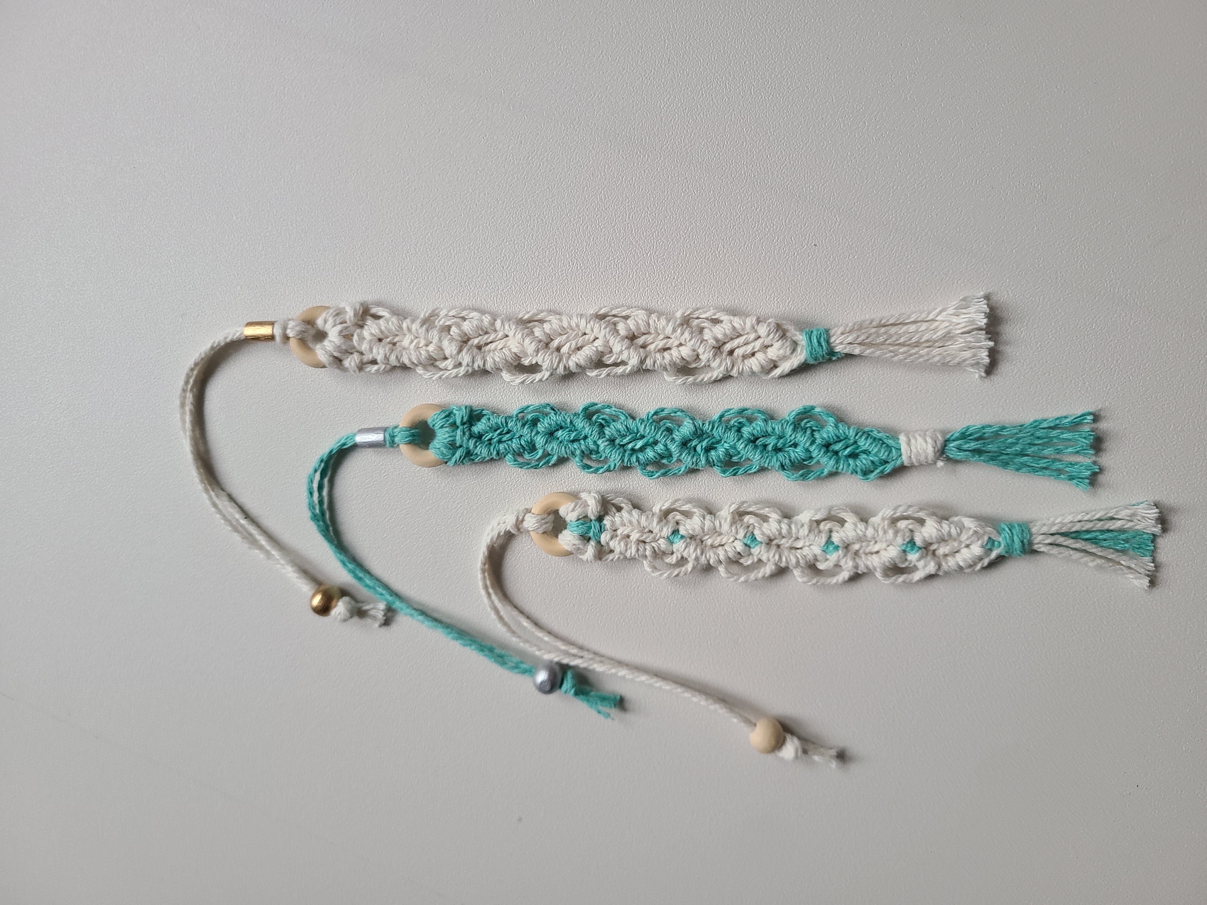 Marque-pages en macramé
