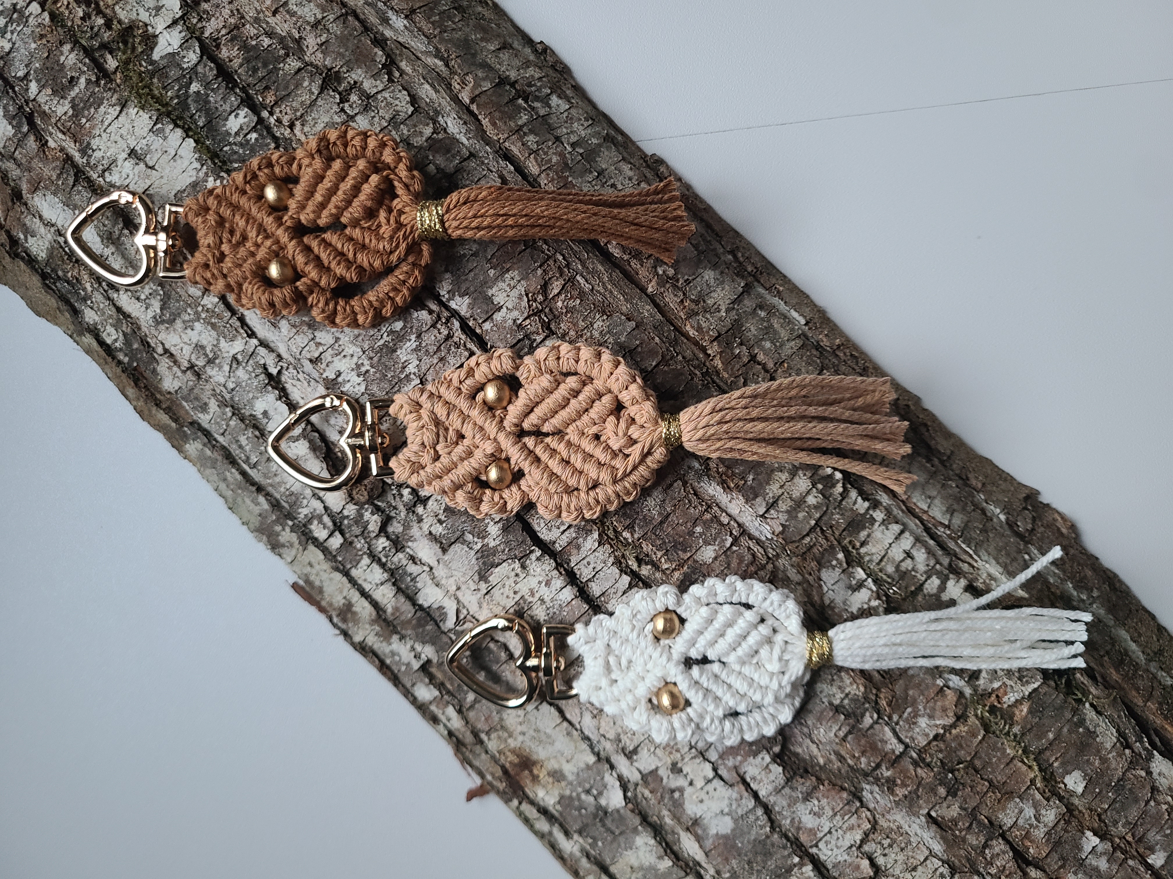 Porte-clés hibou en macramé
