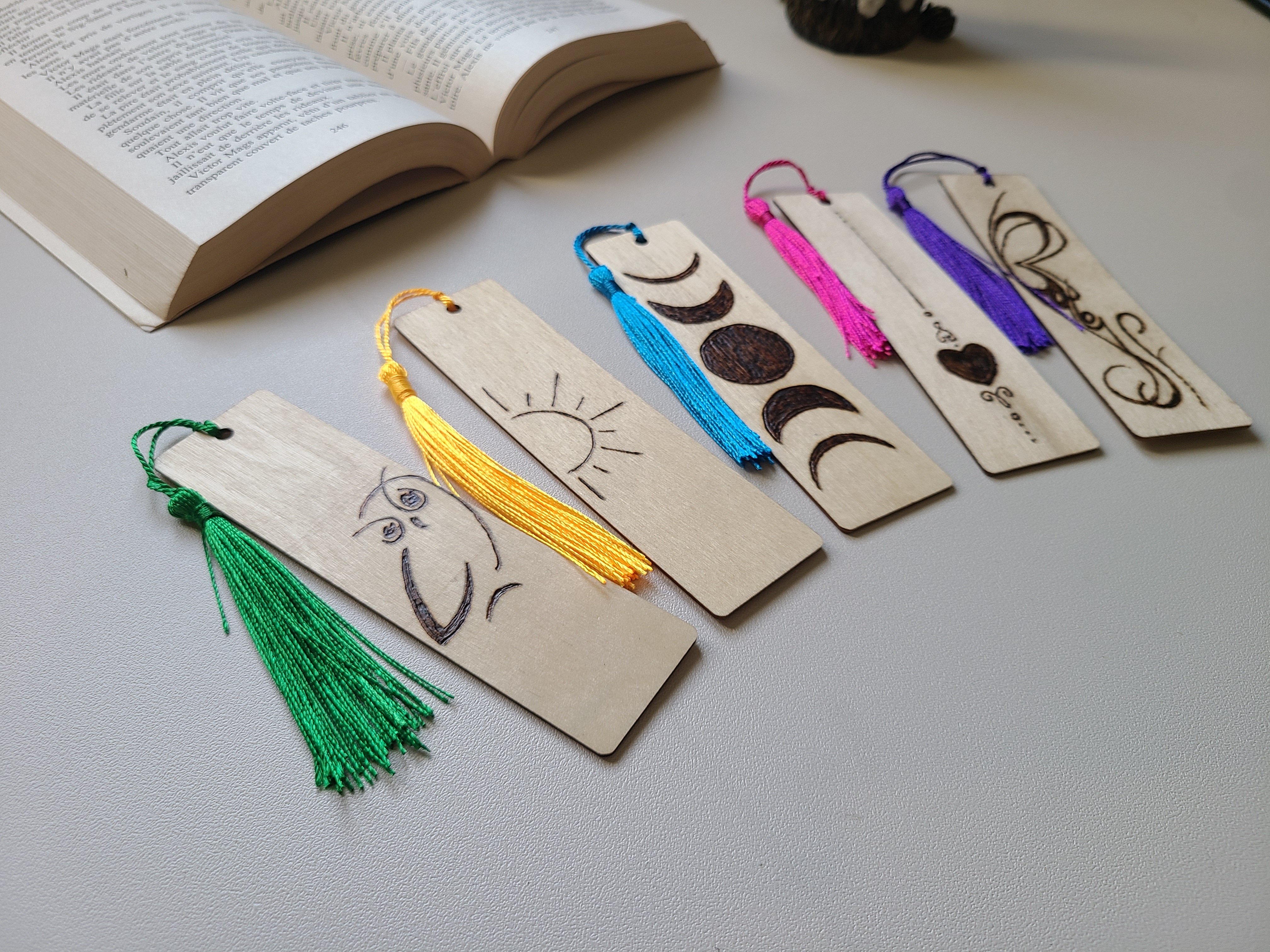 Marque-pages en bois