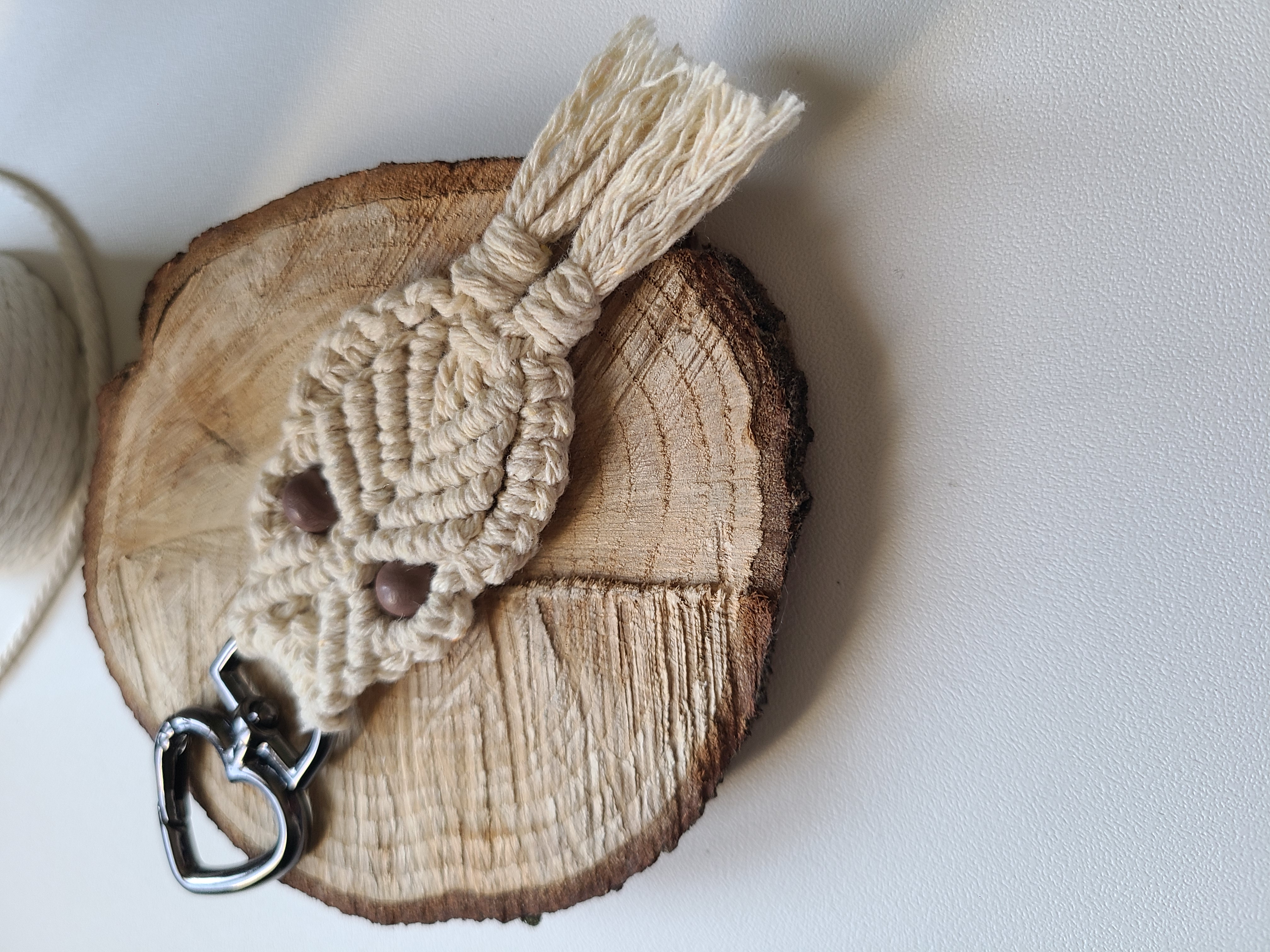 Porte-clés en macramé chouette