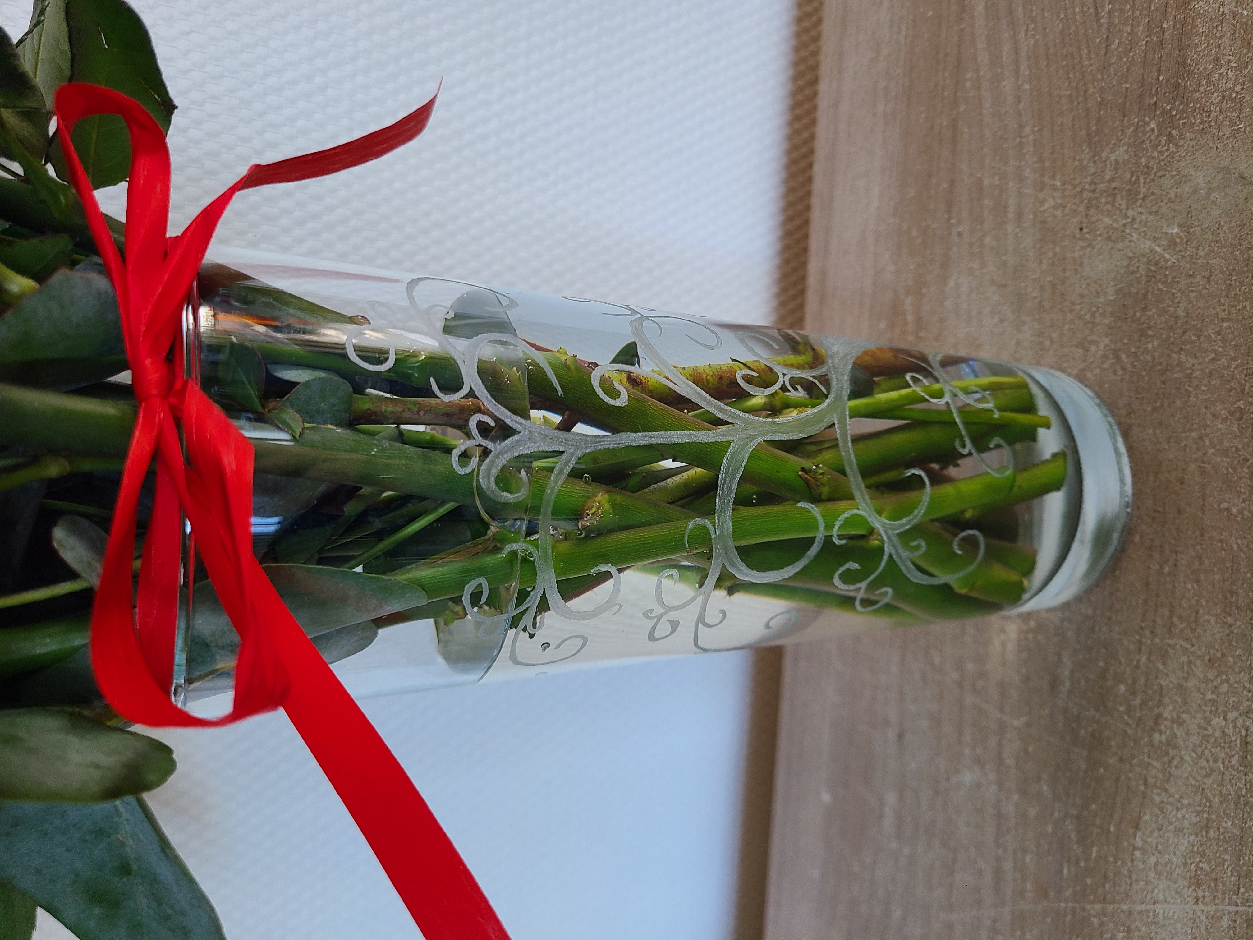 Vase en verre gravé arbre féerique 