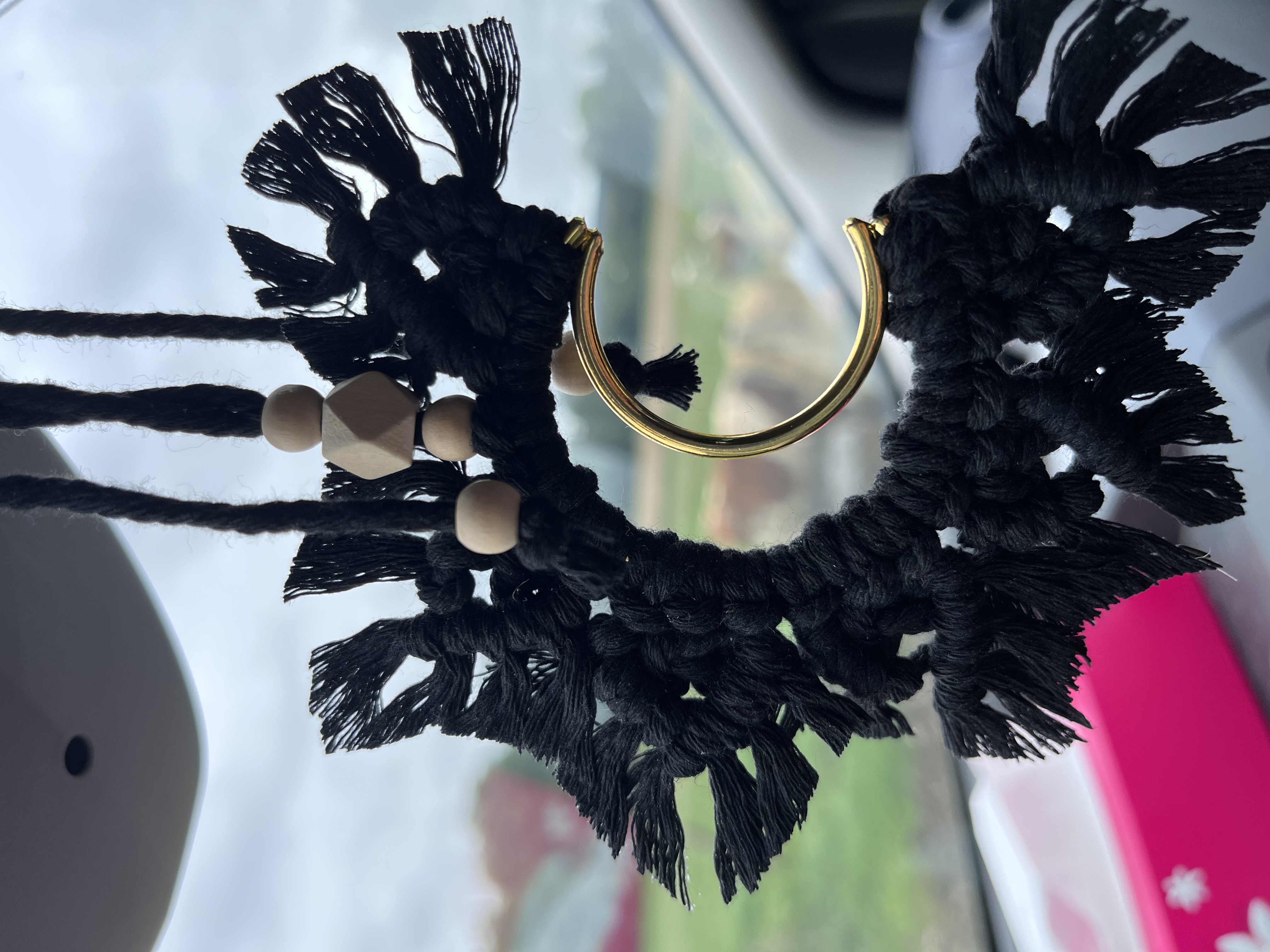 Pendentif pour rétroviseur en  macramé Lune