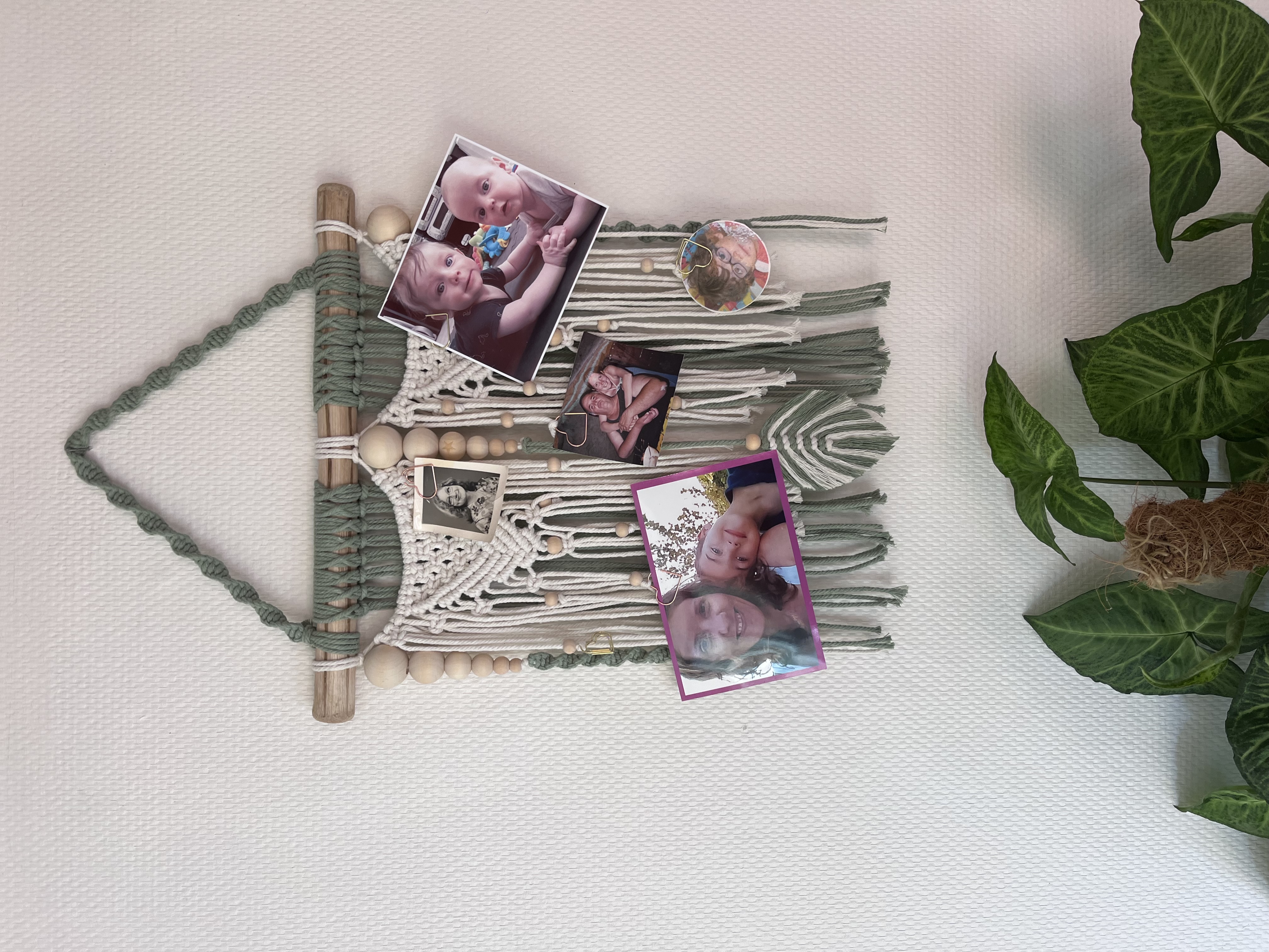 Porte-photos en macramé