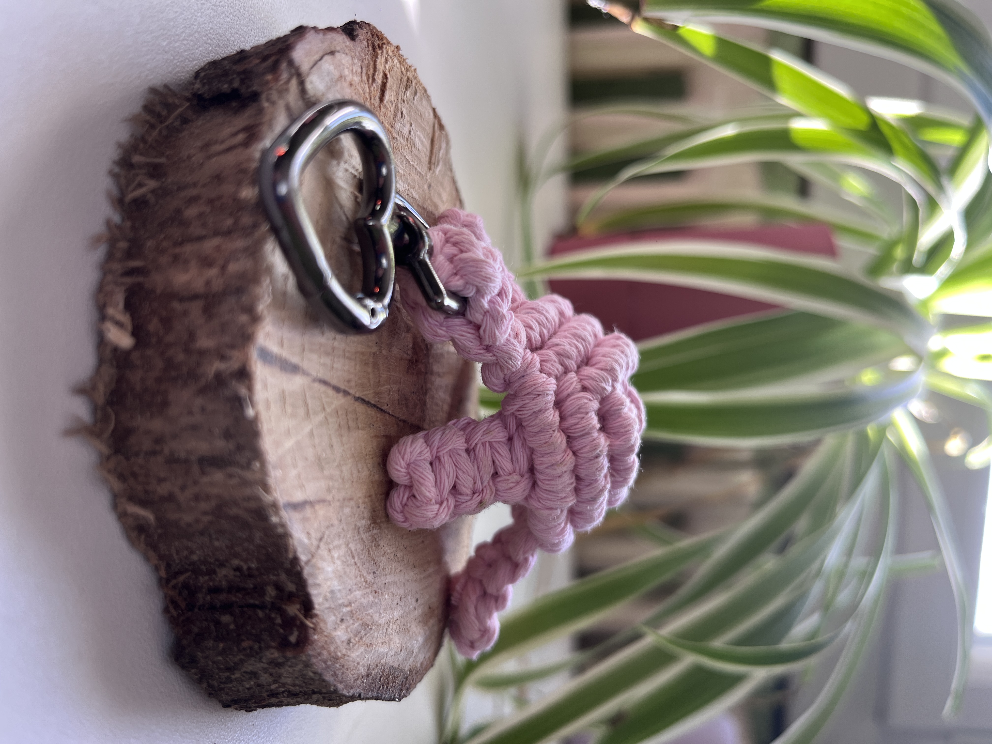 Porte-clés tortue en macramé
