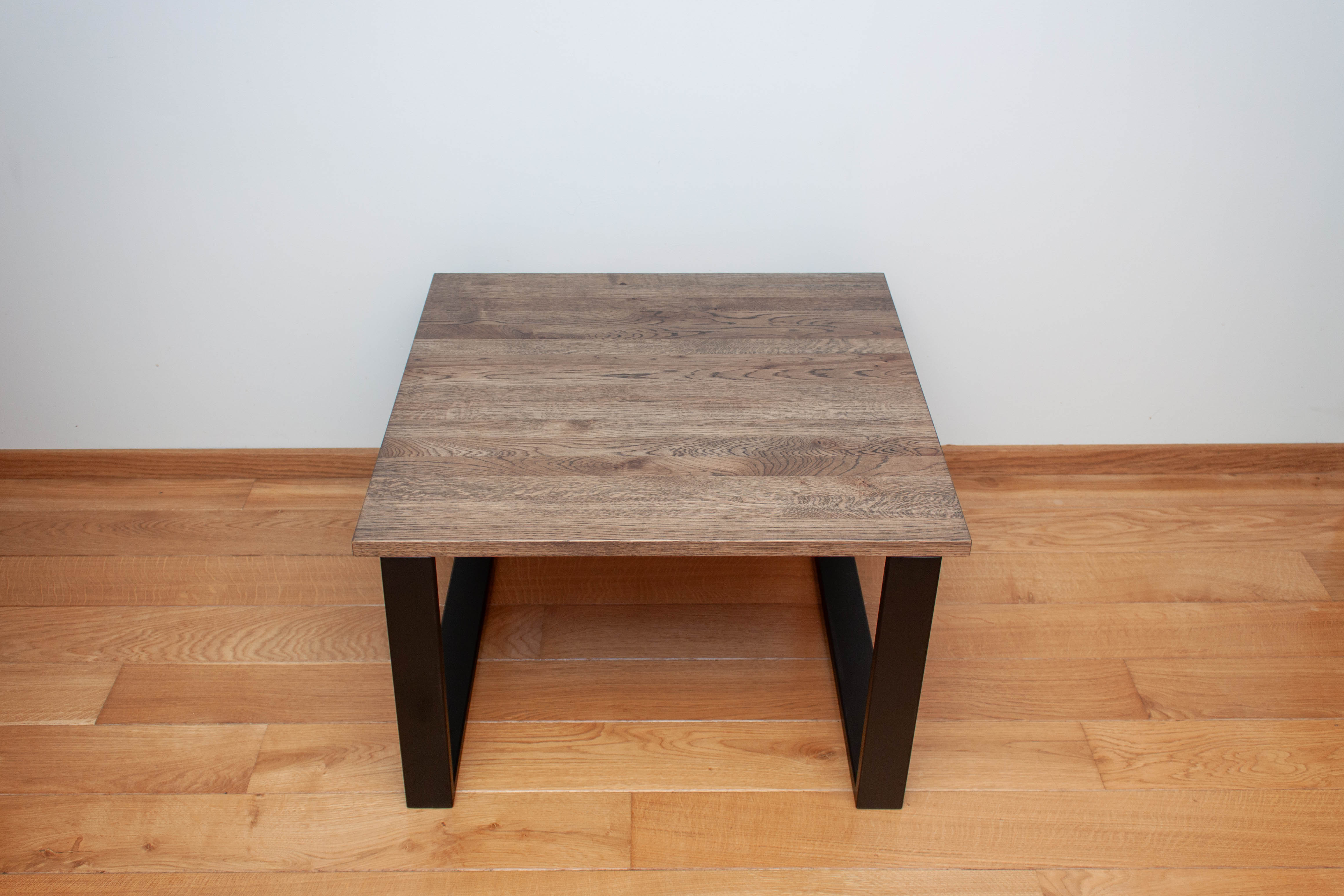 ĄŽUOLINIS KAVOS STALIUKAS