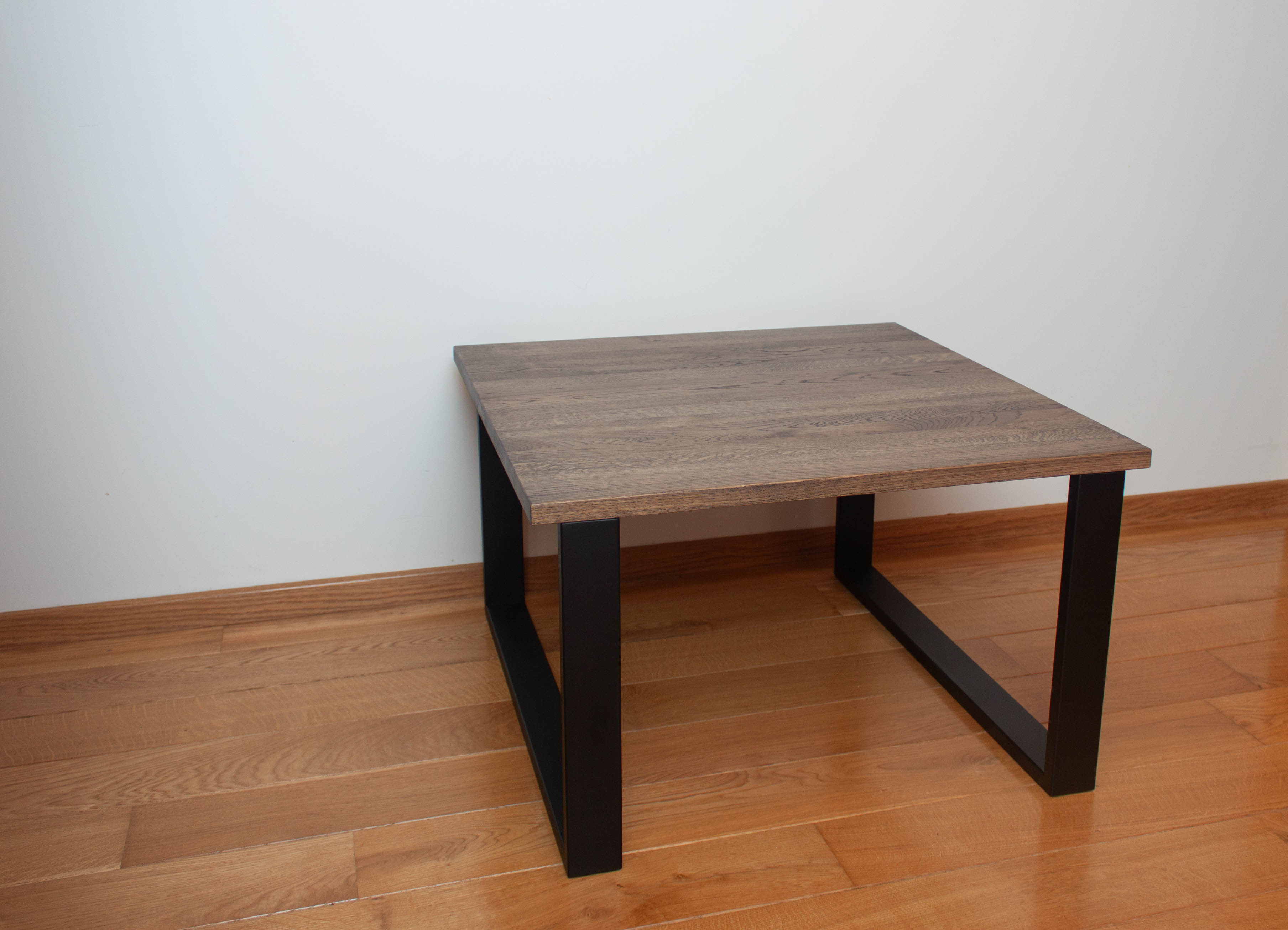 ĄŽUOLINIS KAVOS STALIUKAS