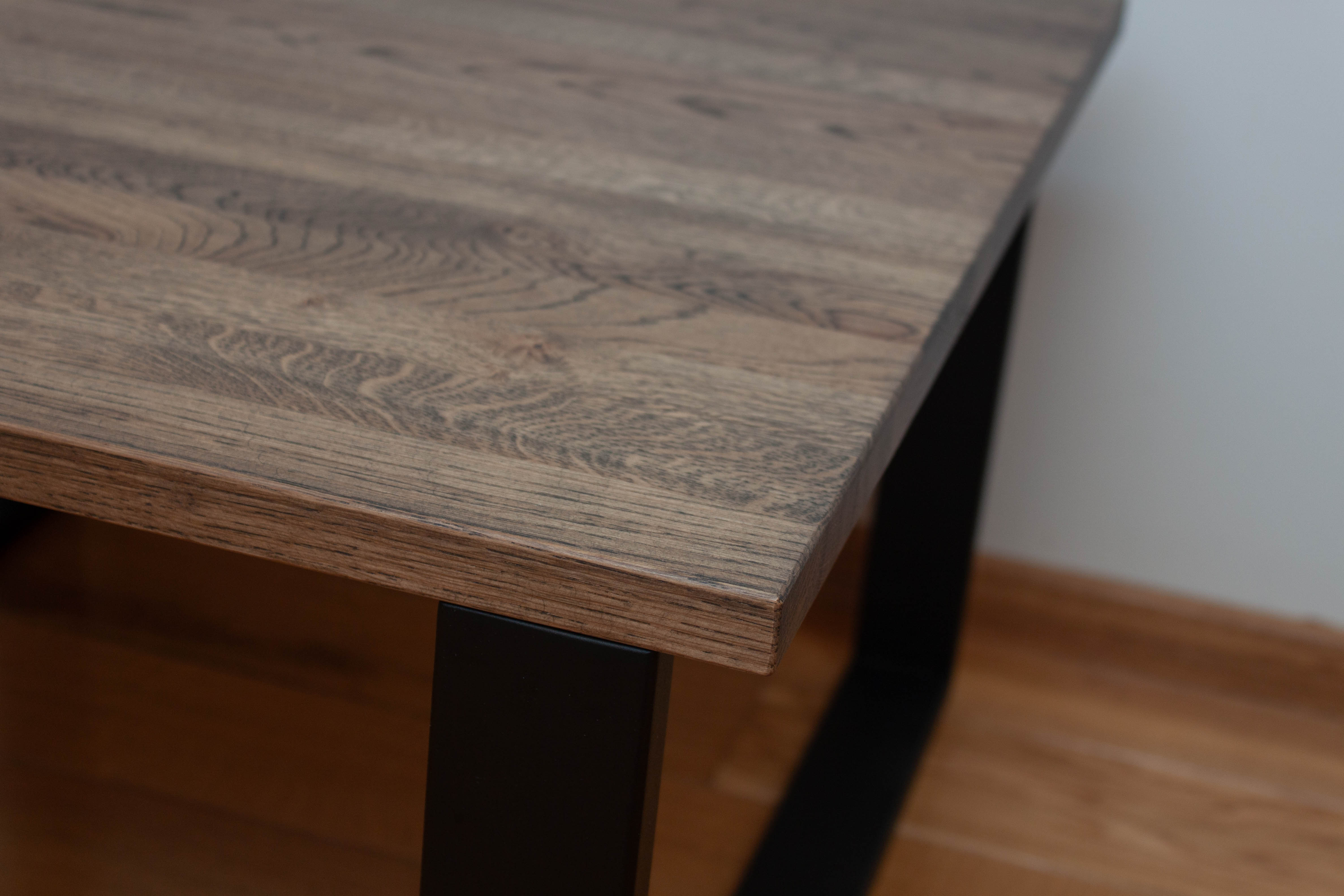 ĄŽUOLINIS KAVOS STALIUKAS