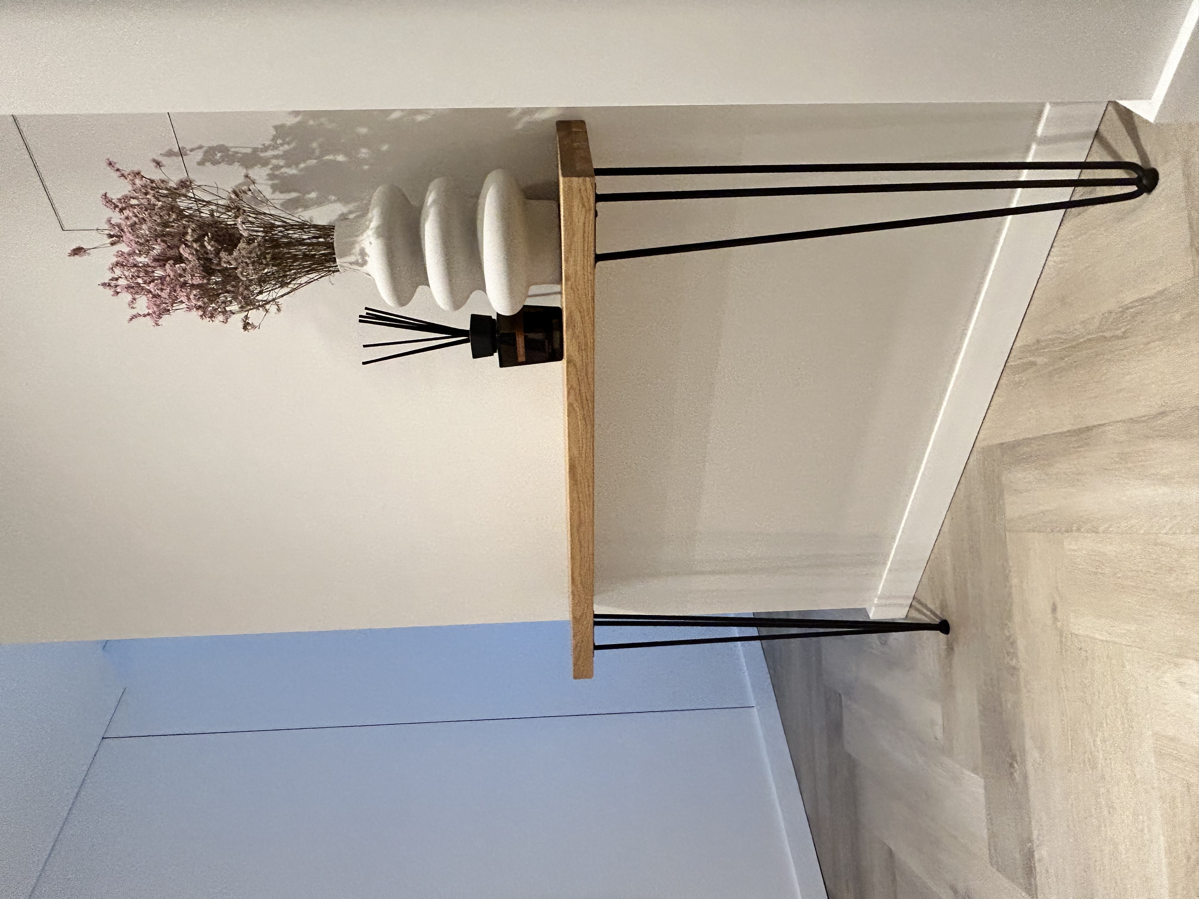 ĄŽUOLINĖ KONSOLĖ 