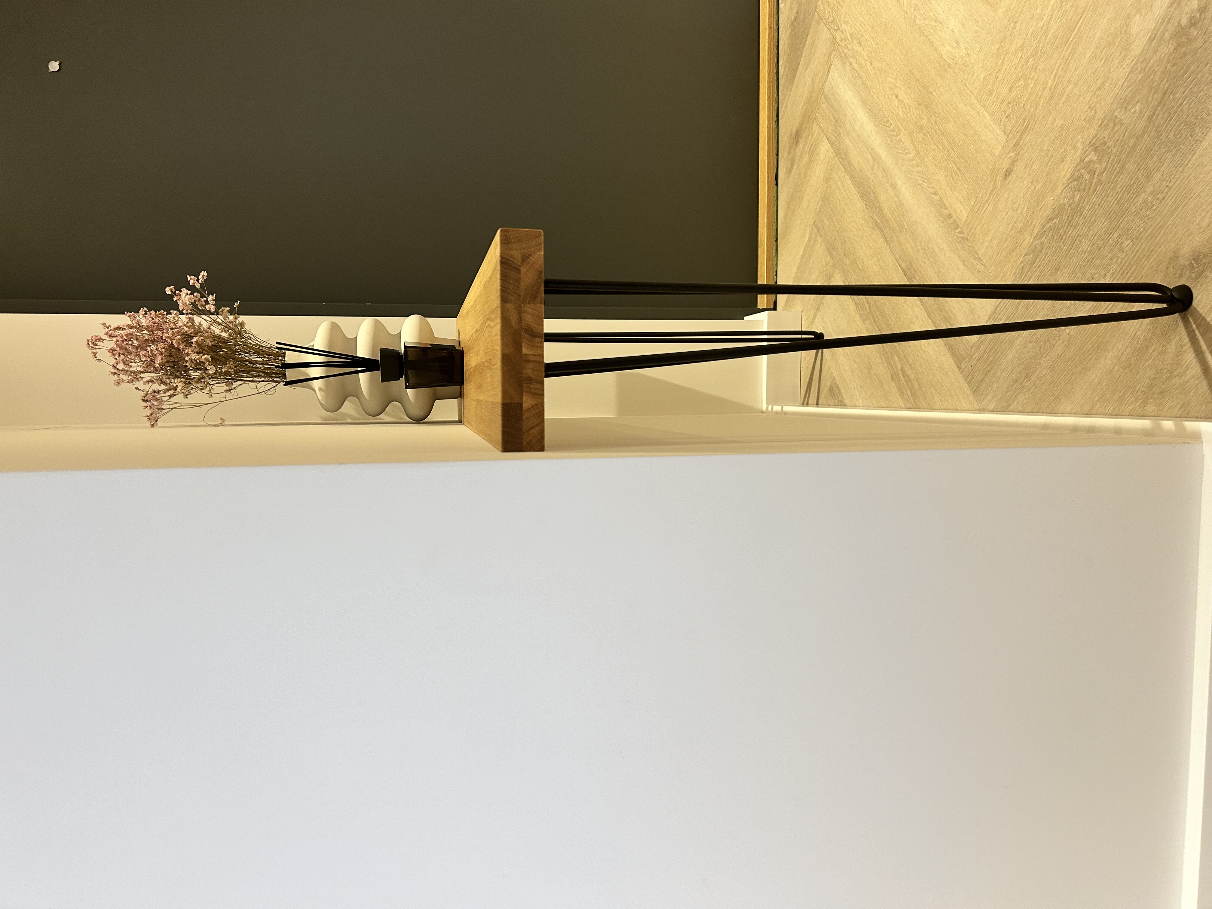 ĄŽUOLINĖ KONSOLĖ 