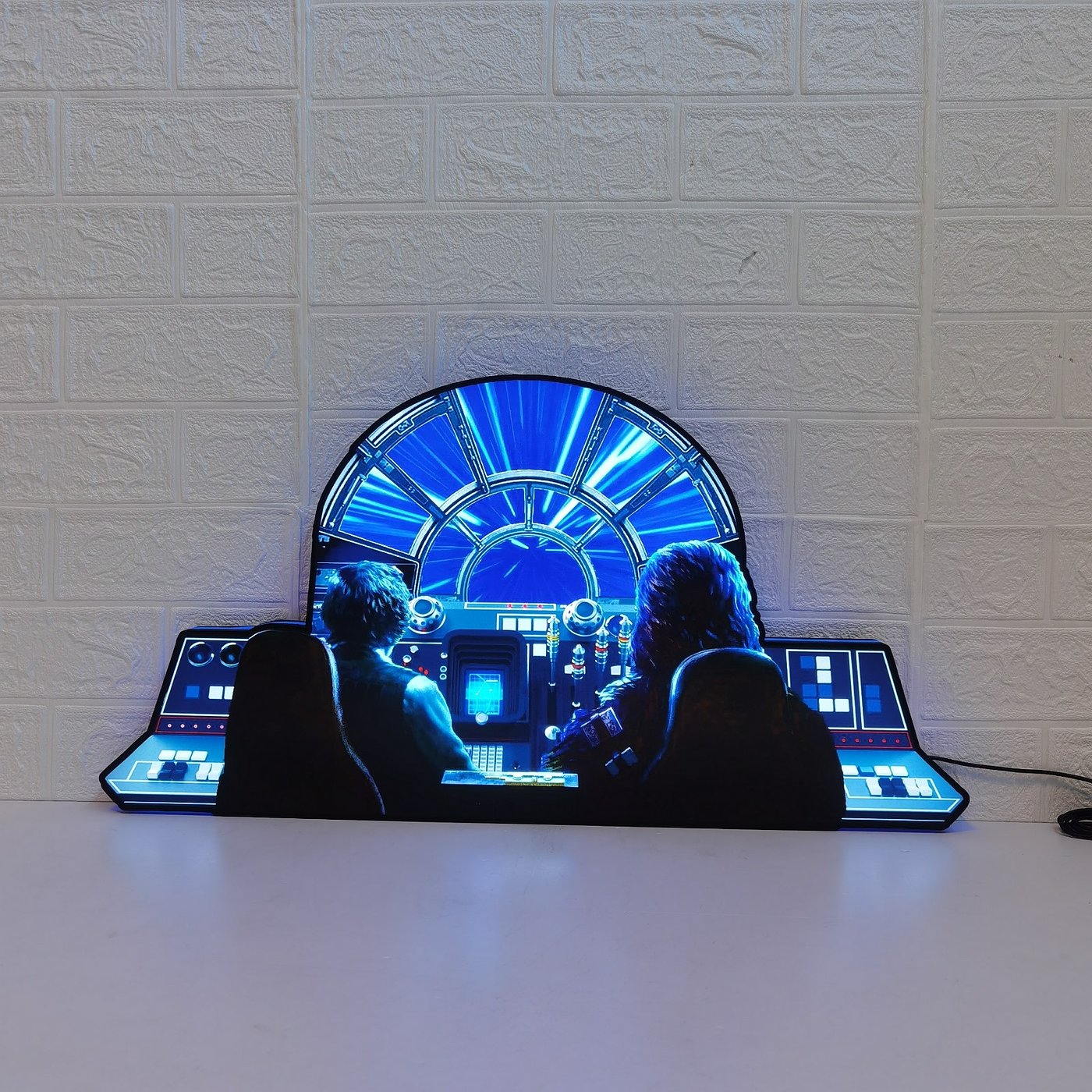 EXCLUSIVE STAR WARS MILLENNIUM FALCON PINBALL TOPPER - LED