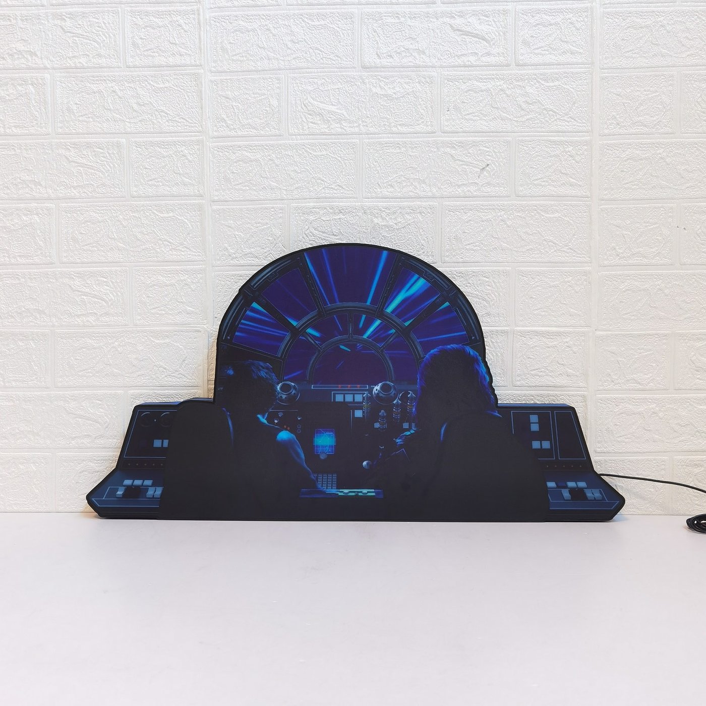 EXCLUSIVE STAR WARS MILLENNIUM FALCON PINBALL TOPPER - LED