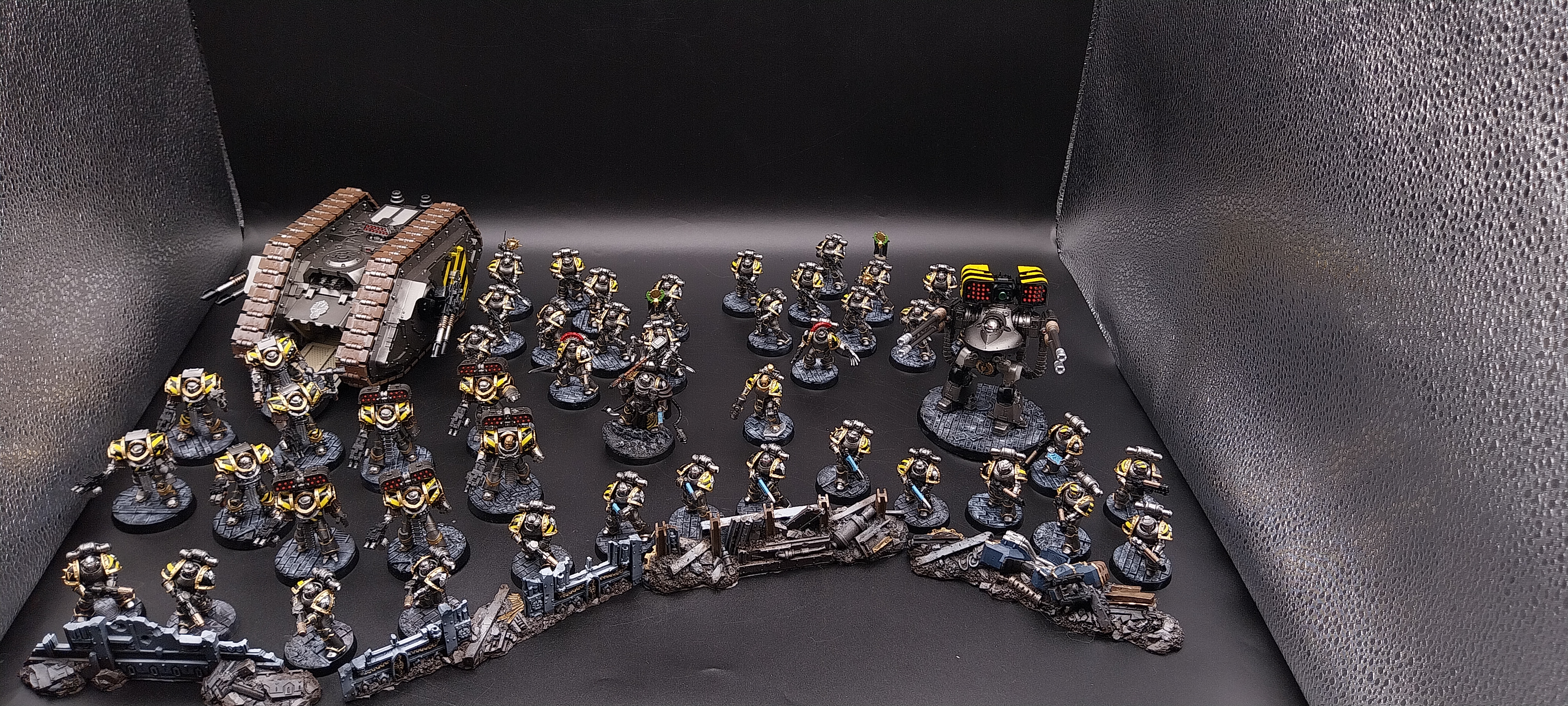 Warhammer 40k Iron warriors painted army Legiones Astartes Battle Group comission work