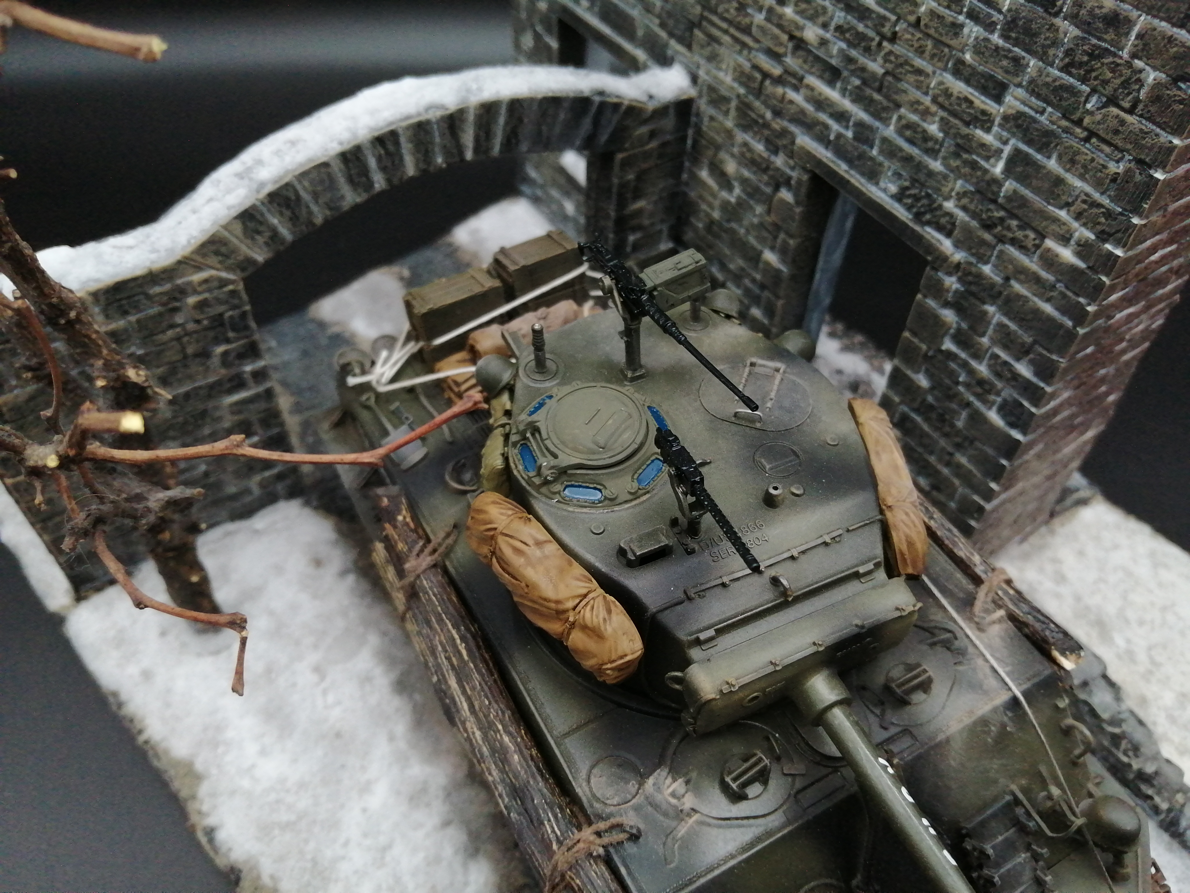 Italeri 6529 1/35 WWII U.S Tank M4A3E8 Sherman ''Fury'' Commission work