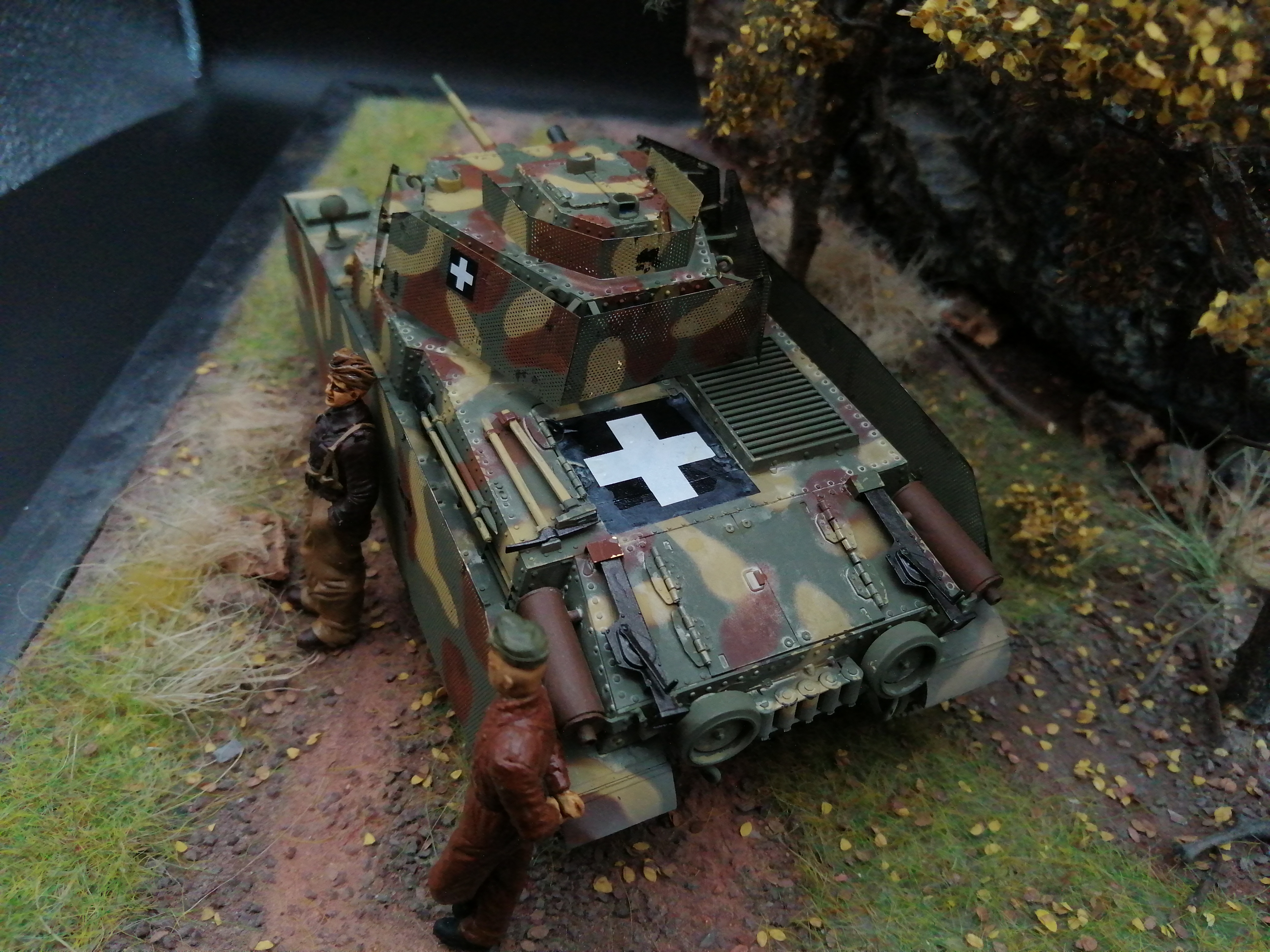 (Pre-Order) Bronco CB35120 Turan I Hungarian Medium Tank 40.M 1:35, Built & Painted