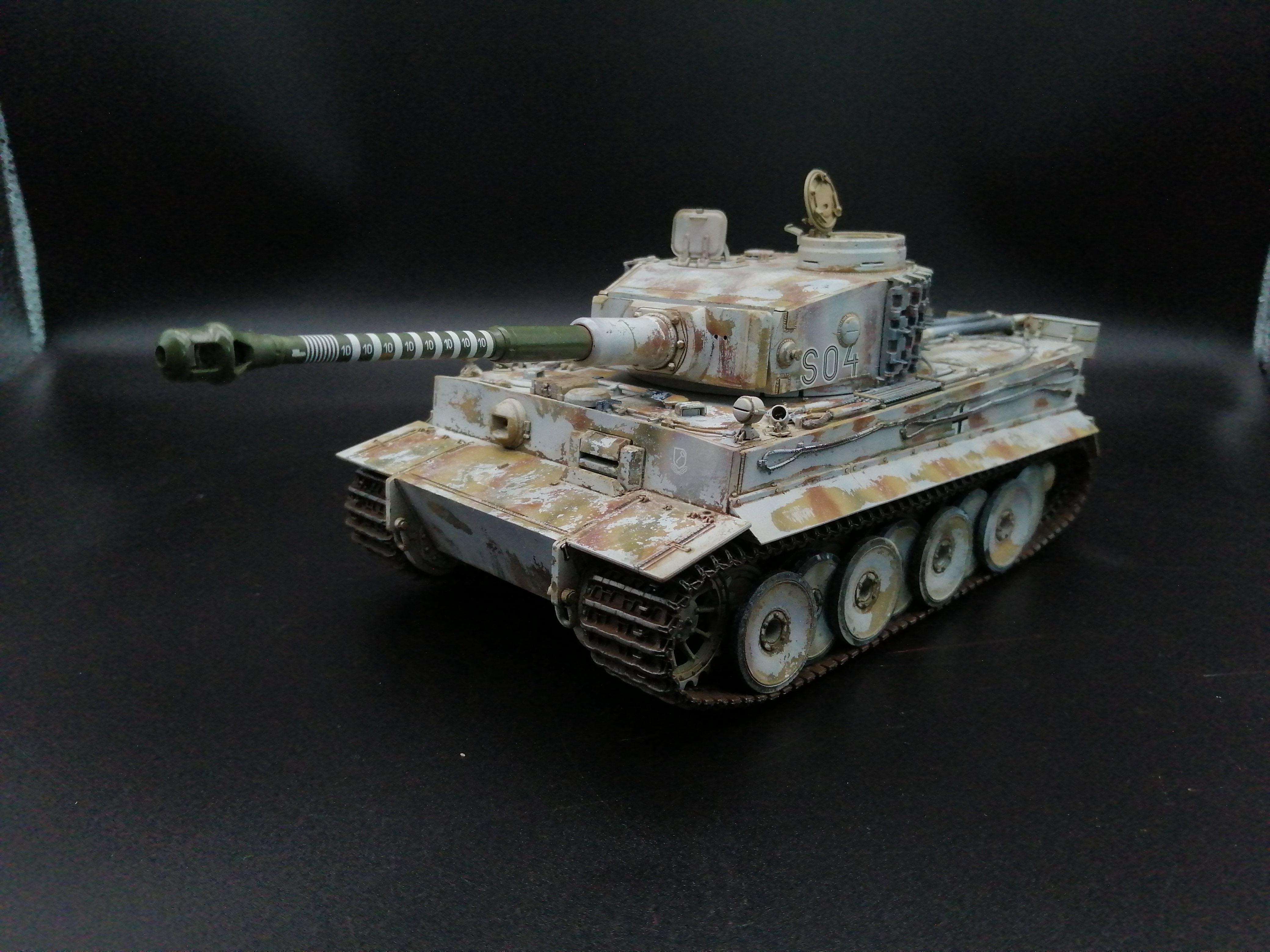 (Pre-Order) Dragon 6730 Tiger I Early Production(Michael Wittmann) 1:35, Built & Painted
