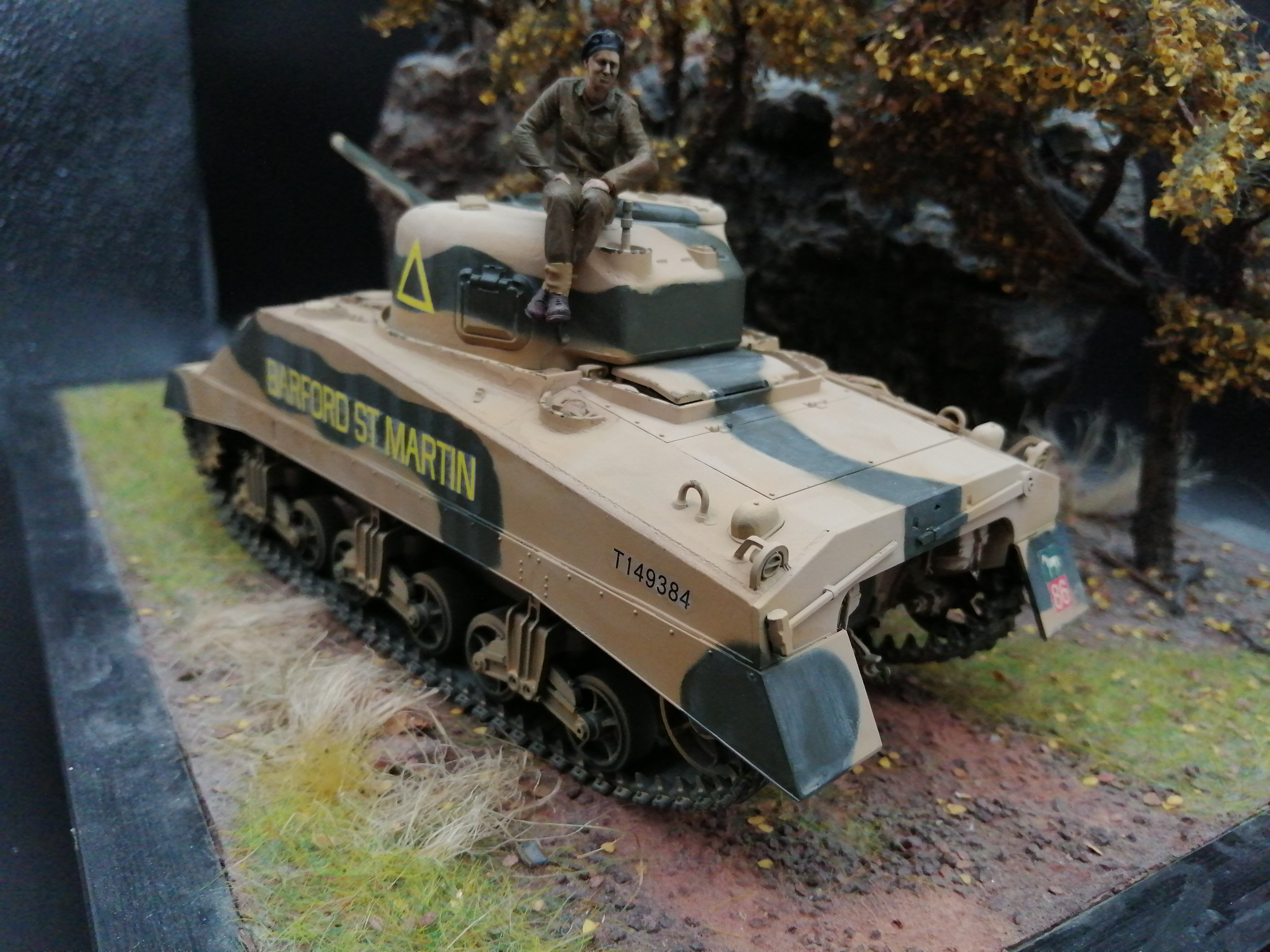 (Pre-Order) Tamiya U.S tank. Sherman M4 1:35, Built & Painted Desert variant
