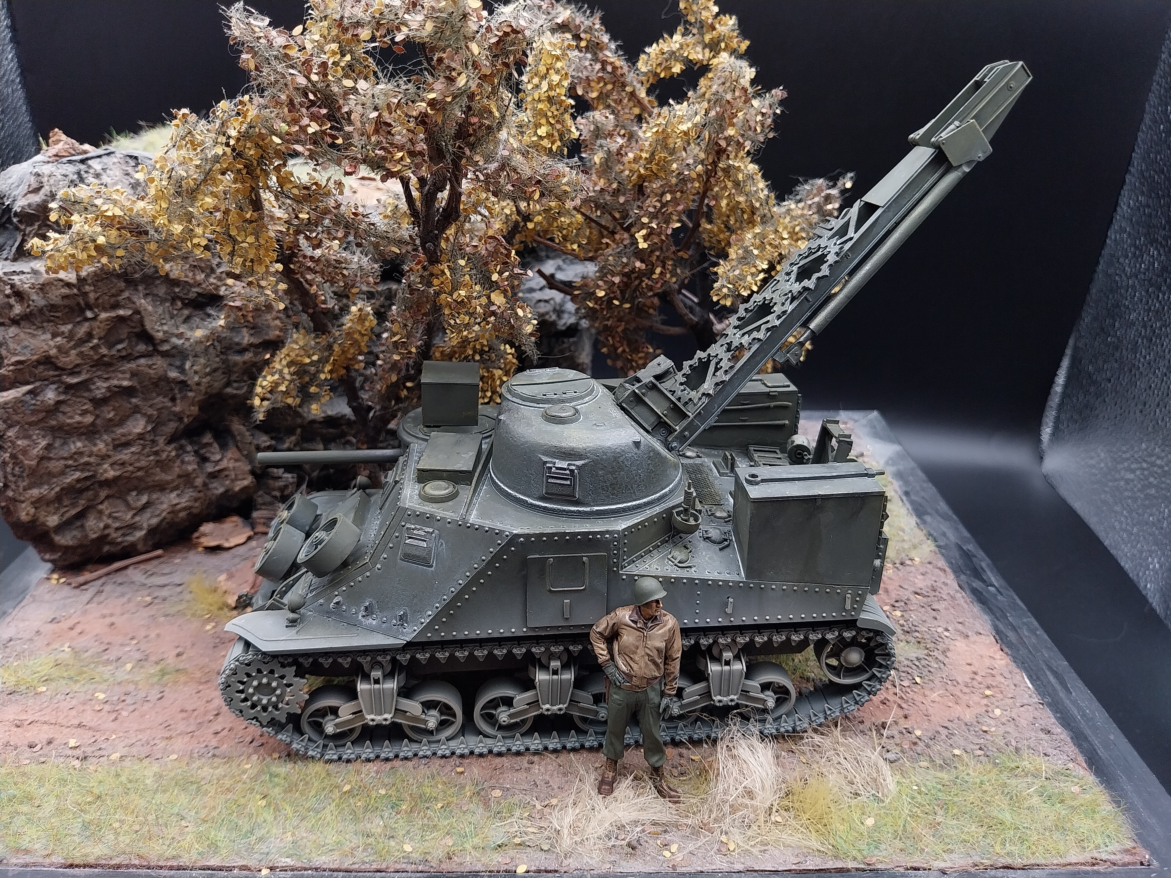 (Pre-Order) Takom 2088 US Tank M31 Recovery Vehicle 1:35 Built & Painted