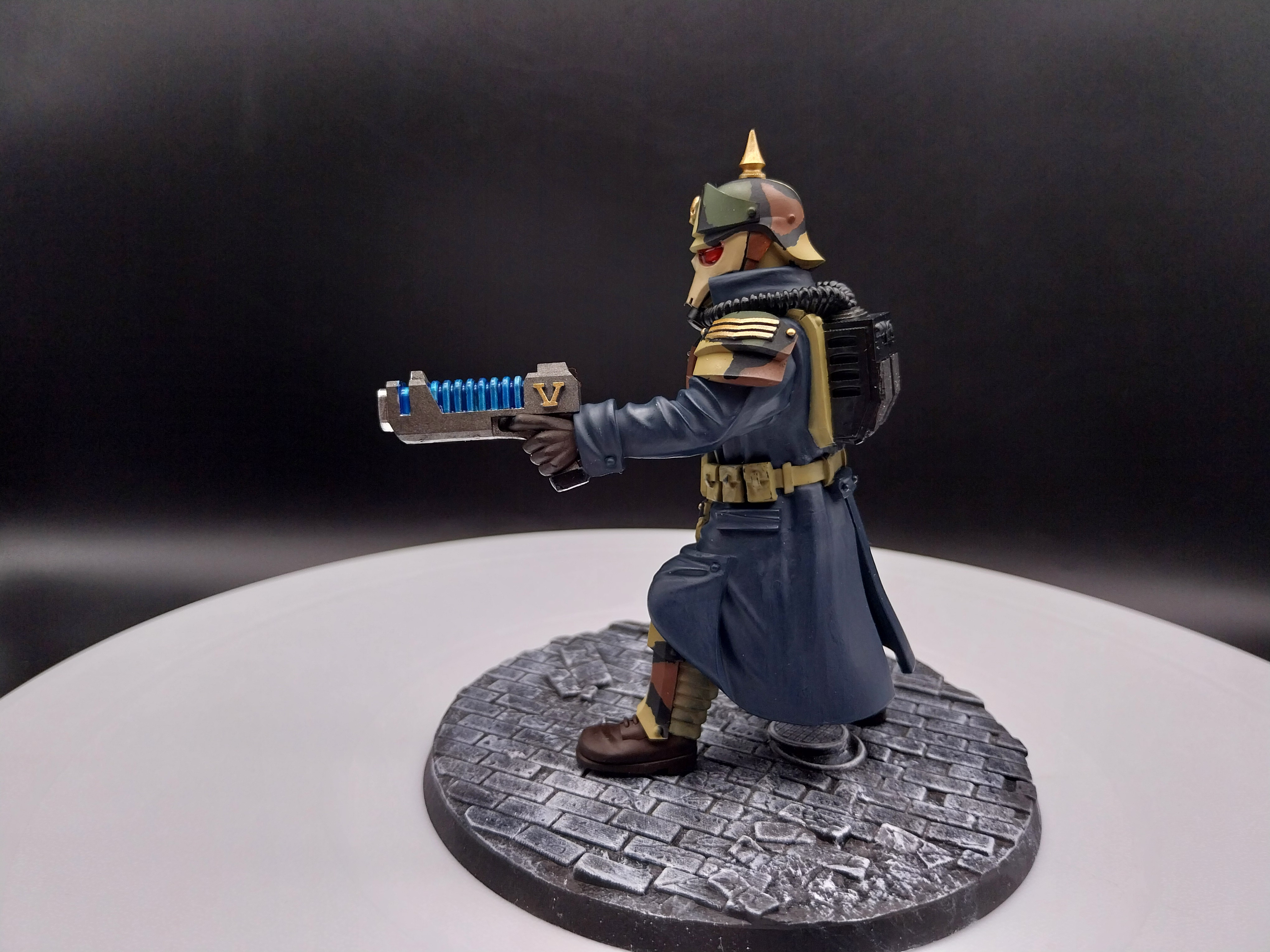 Warhammer 40k Death Korps Grenadier with camo. Commission work in 1/16 scale.