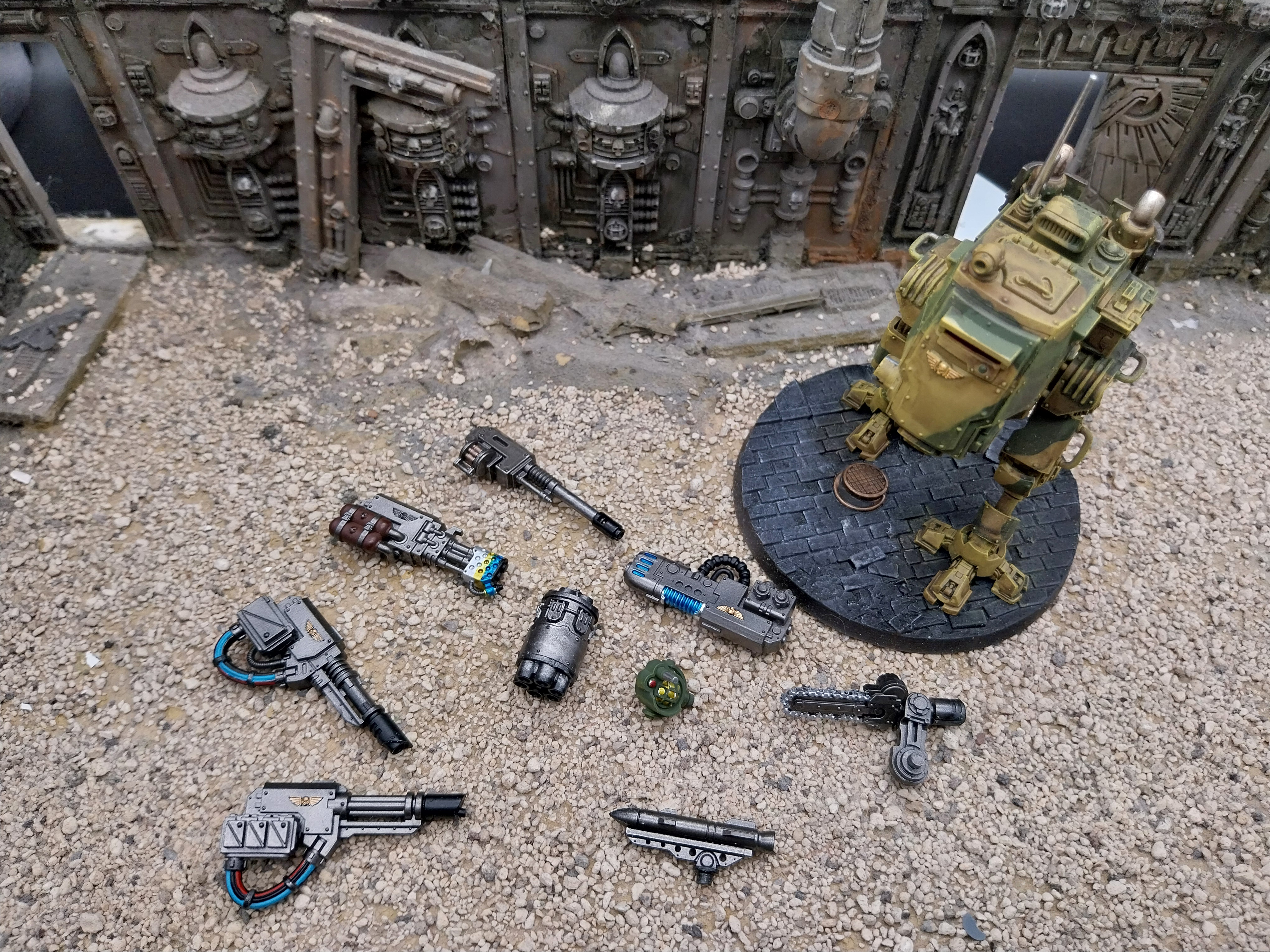 warhammer 40k Cadian Scout Sentinel Built & Painted