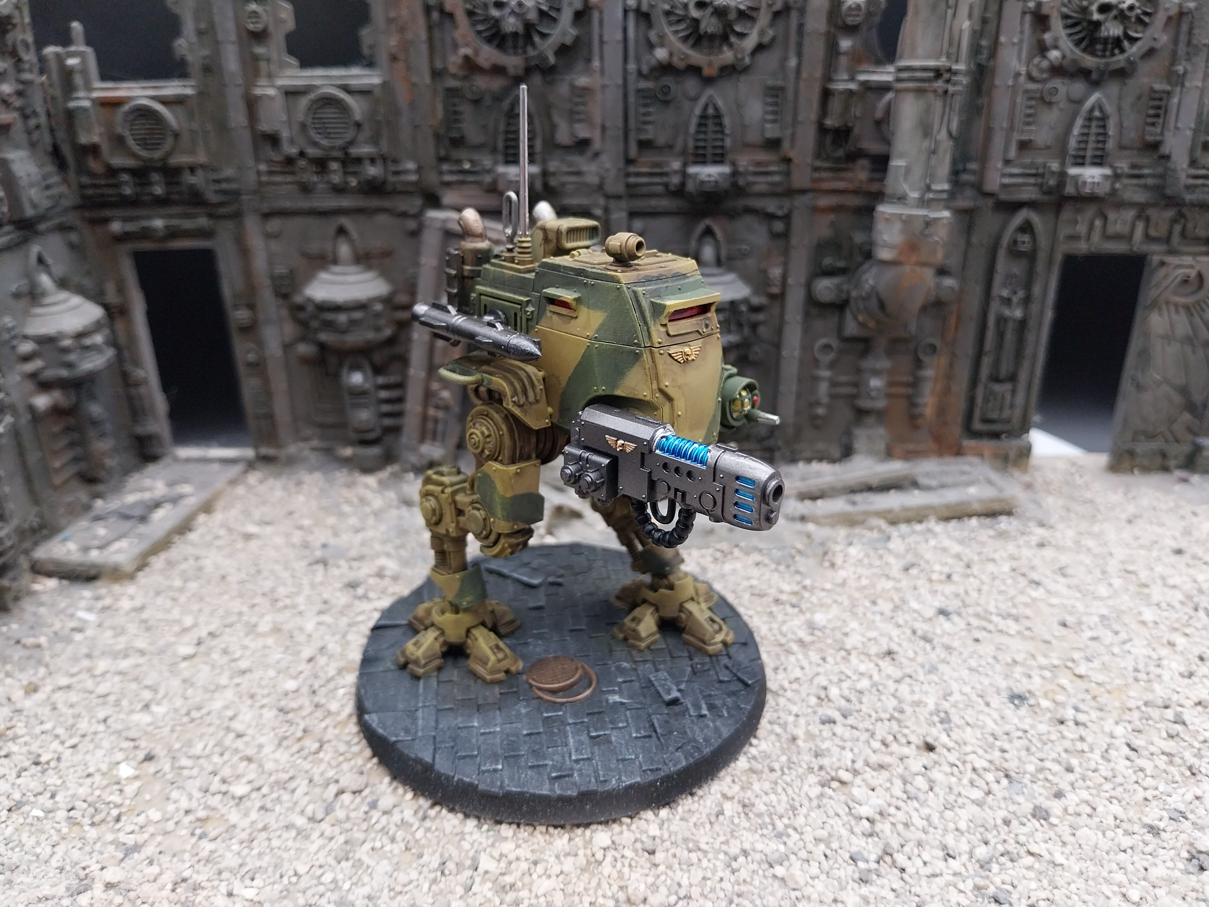 warhammer 40k Cadian Scout Sentinel Built & Painted
