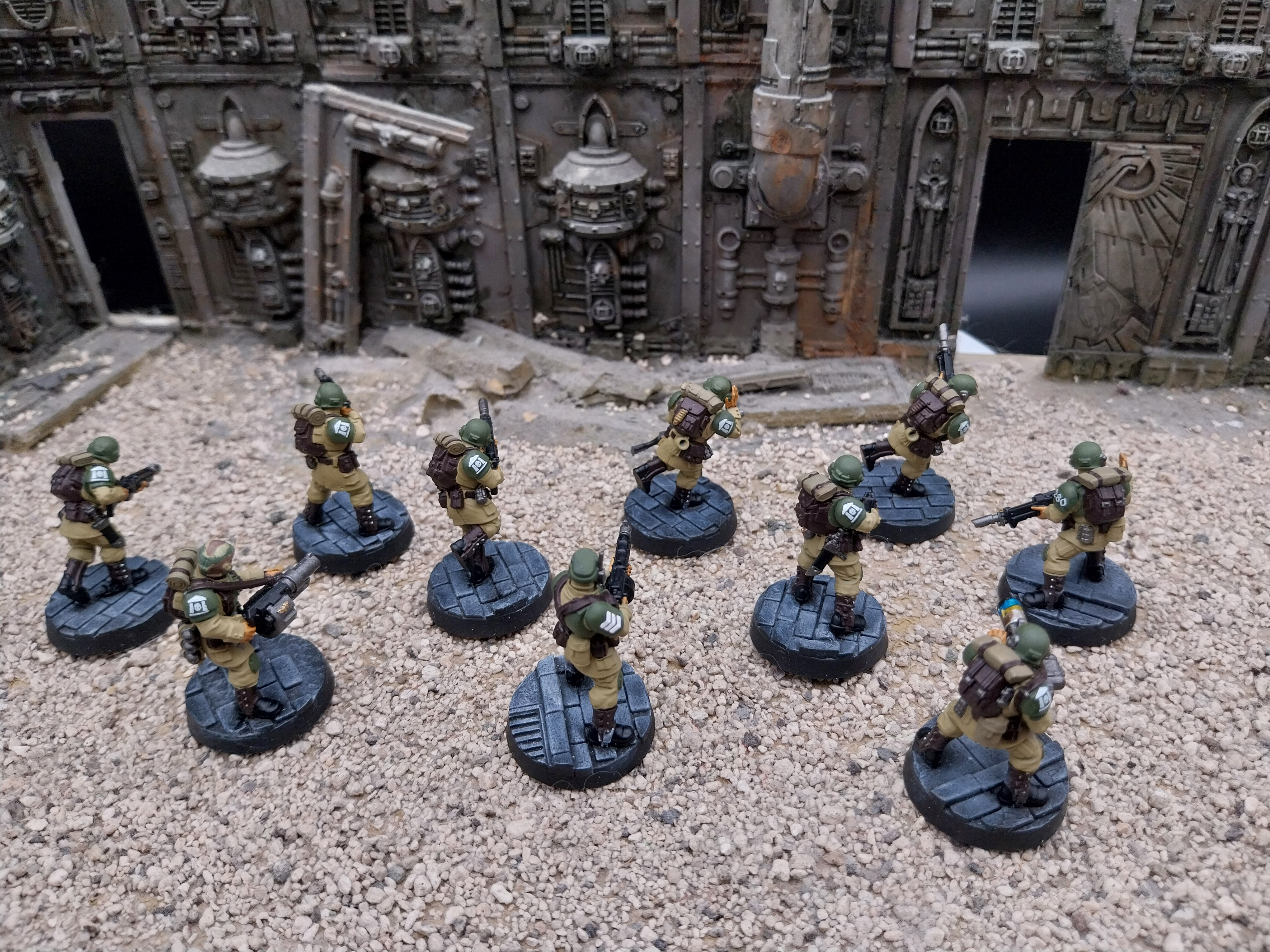 warhammer 40k Cadian Shock Troops Squad 10x models Built & Painted