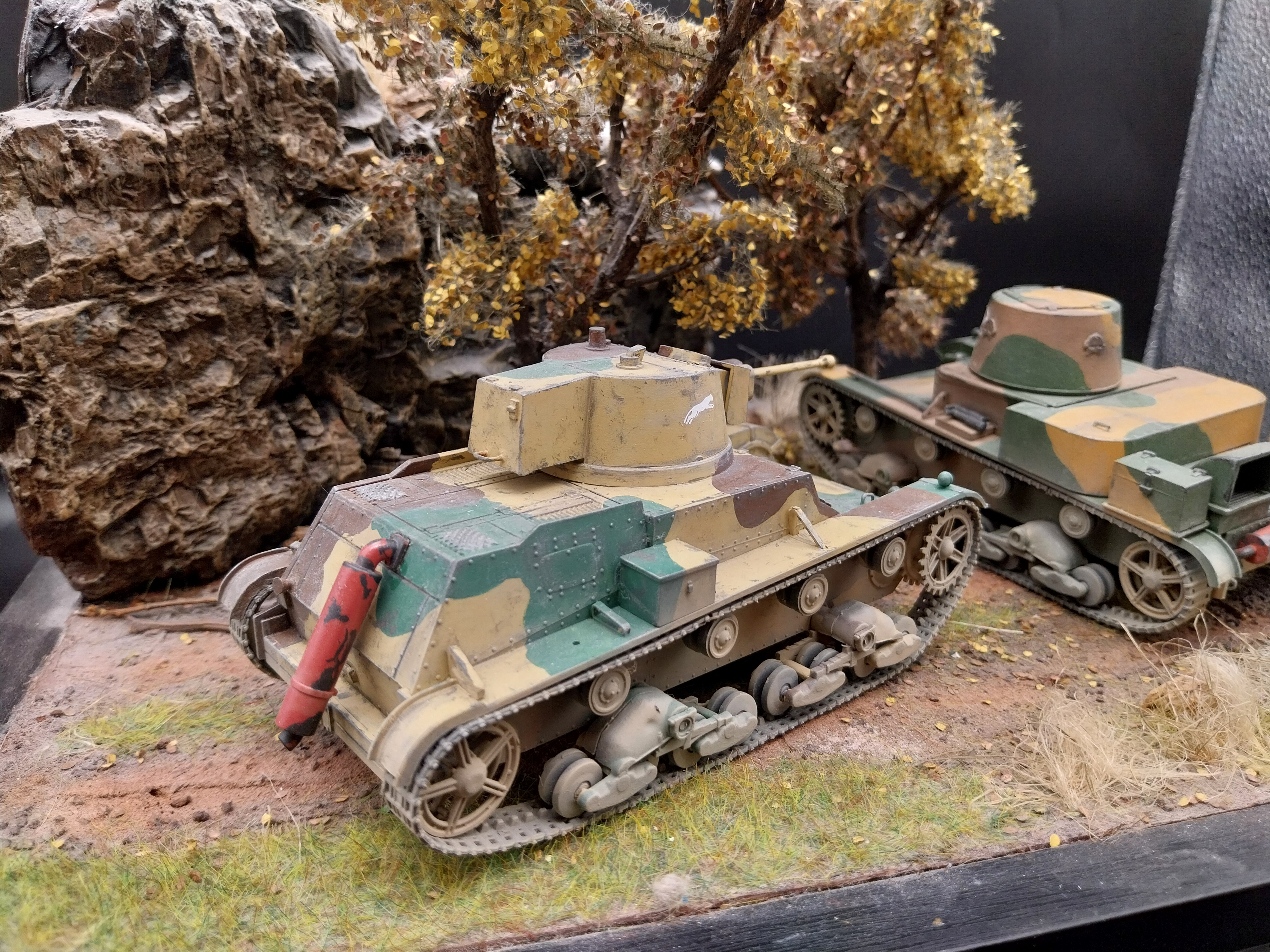 Mirage Hobby 35304 and 35301 7TP Vickers E Mk. Light Tank 1:35 Built & Painted