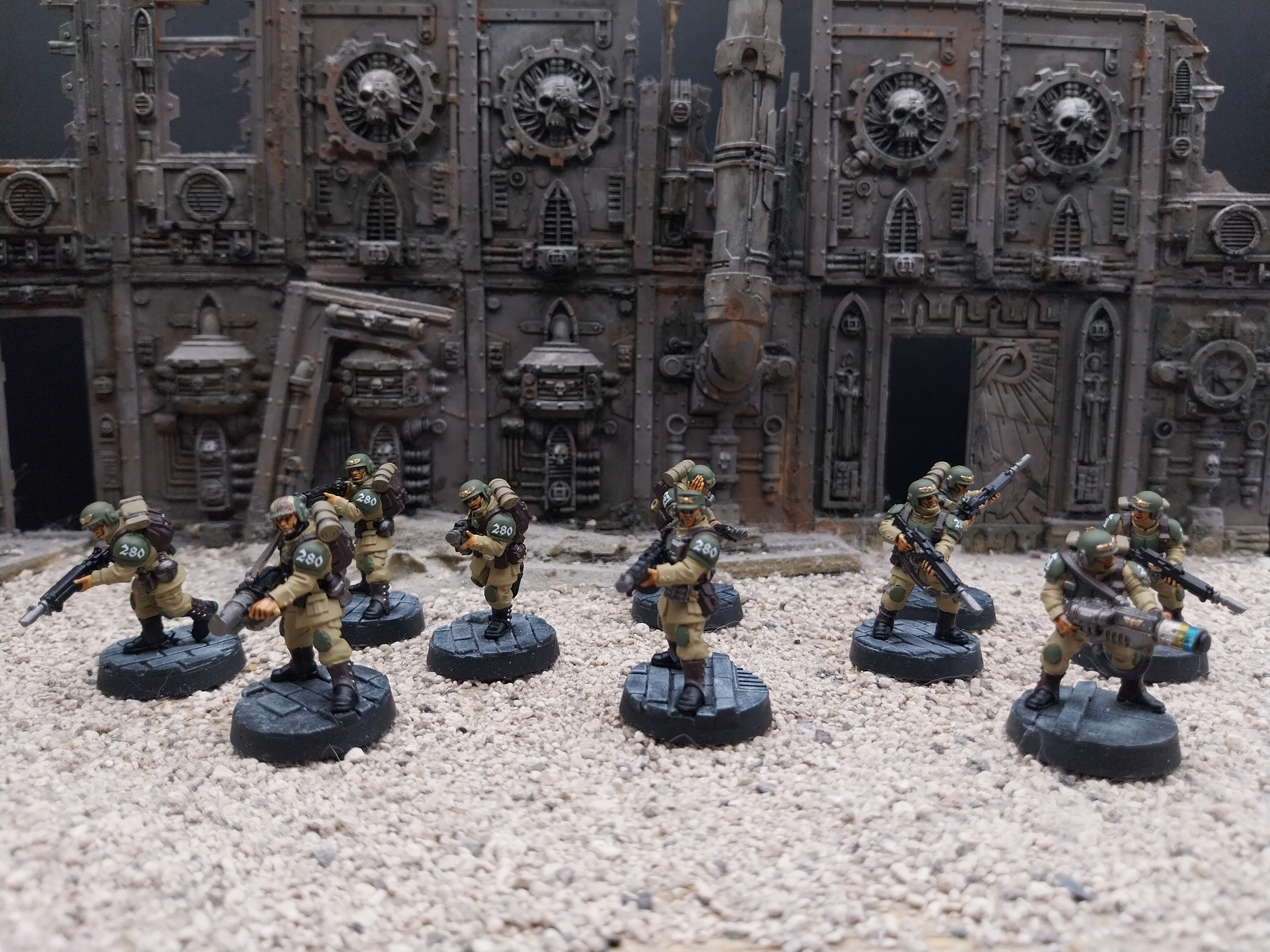 warhammer 40k Cadian Shock Troops Squad 10x models Built & Painted