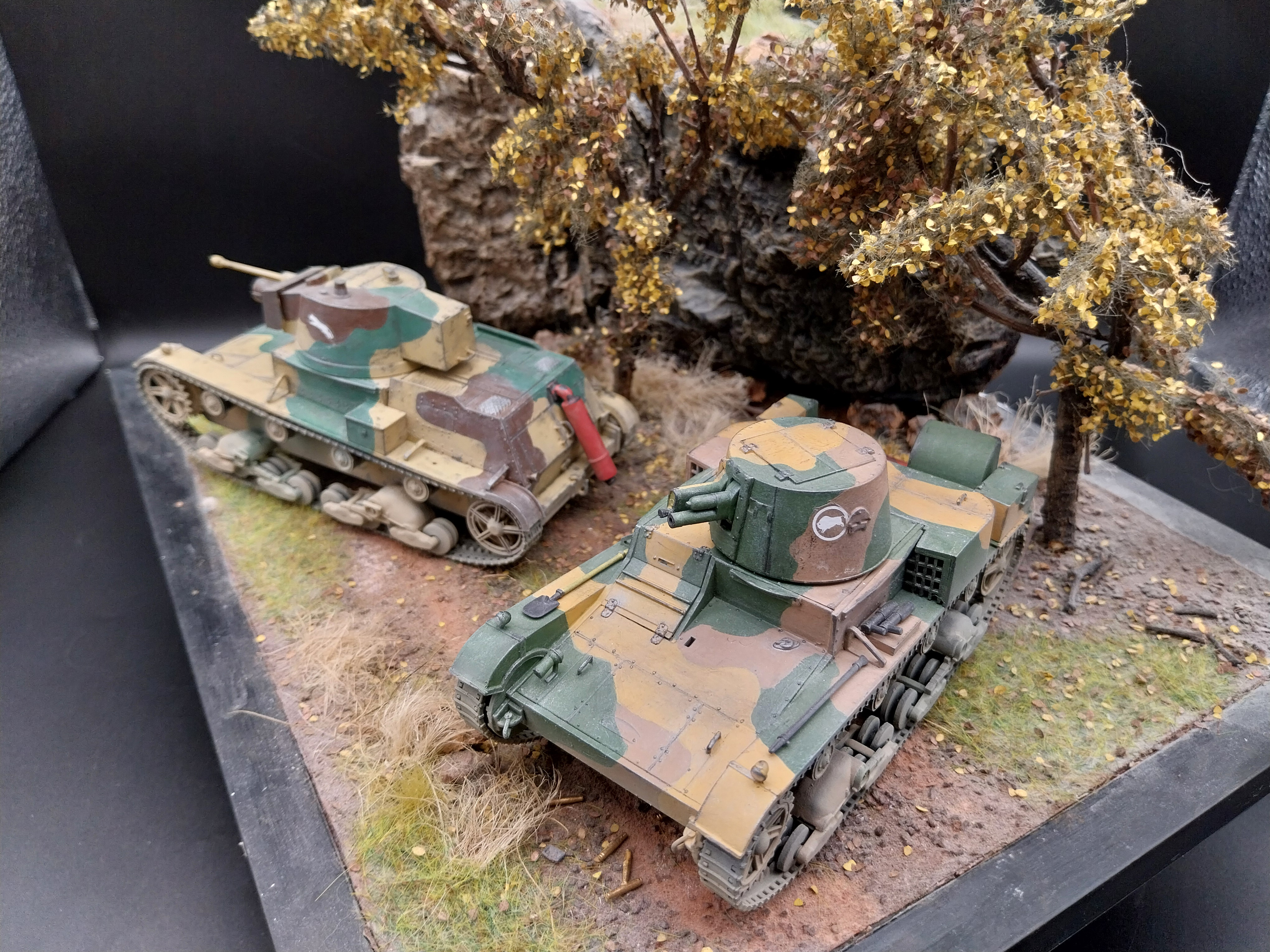 Mirage Hobby 35304 and 35301 7TP Vickers E Mk. Light Tank 1:35 Built & Painted