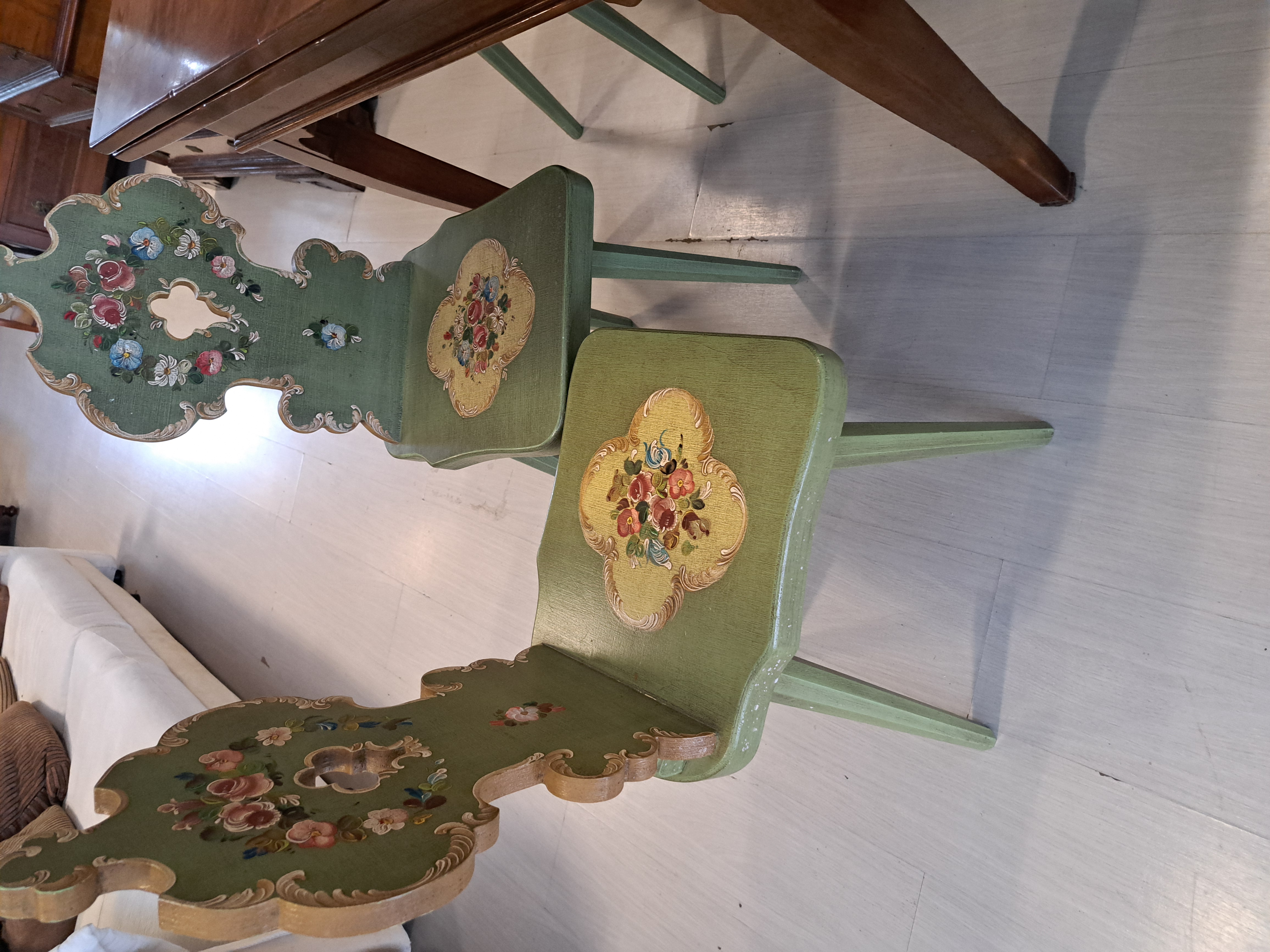 Sedia tirolese dipinta a mano