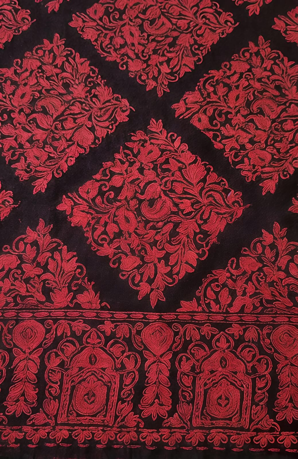 The Crimson Diamond Lattice Shawl